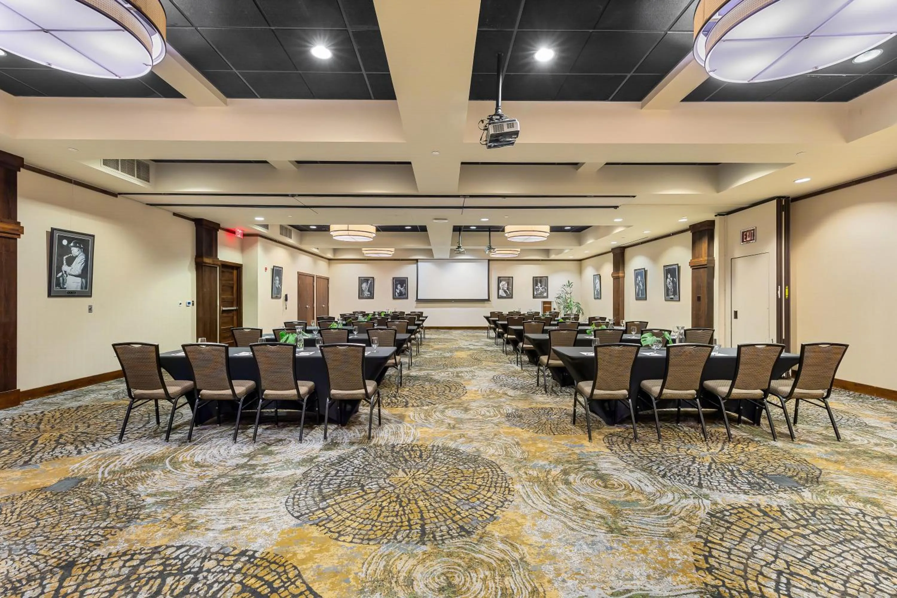 Meeting/conference room in Oxford Hotel Bend