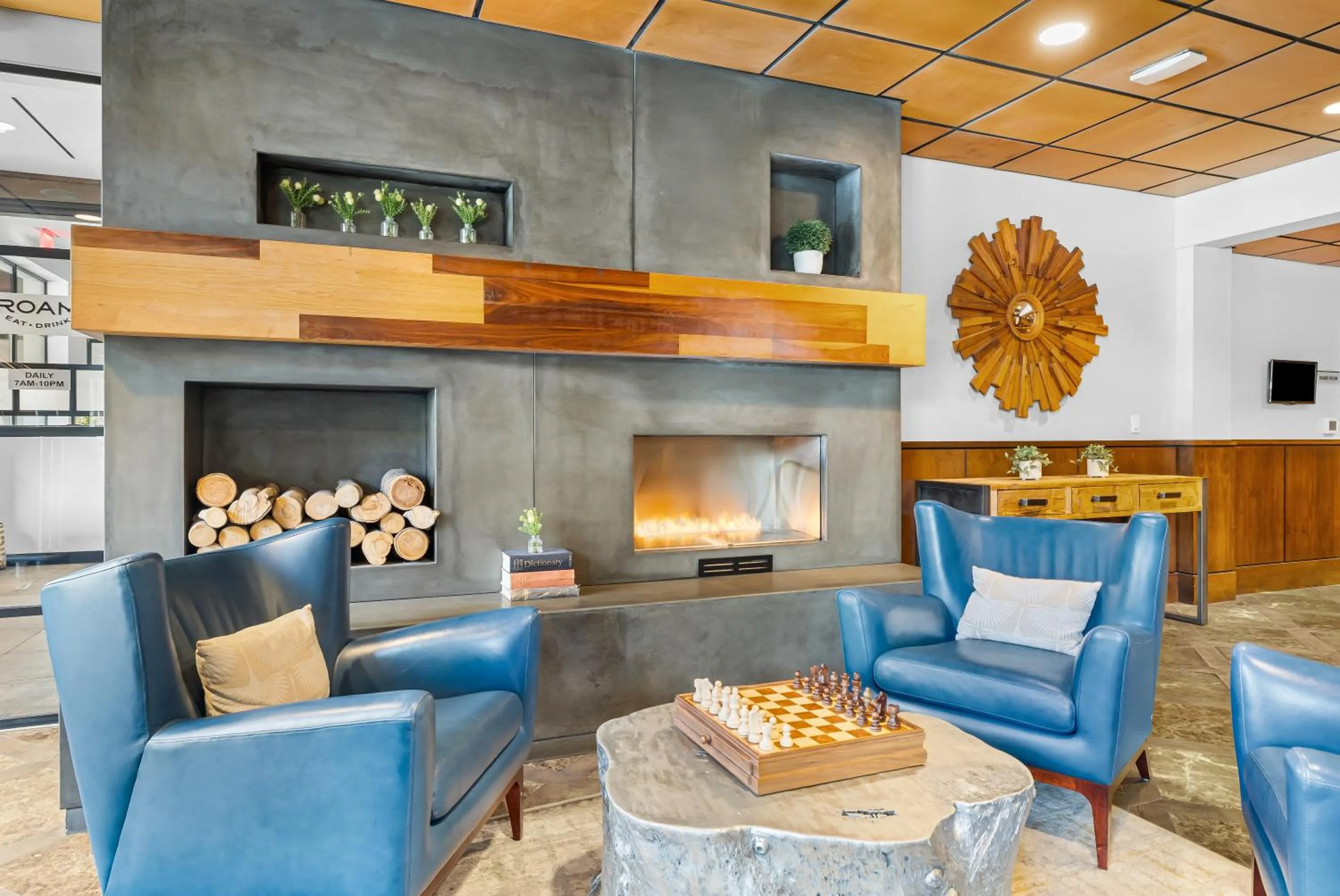 Lobby or reception in Oxford Hotel Bend