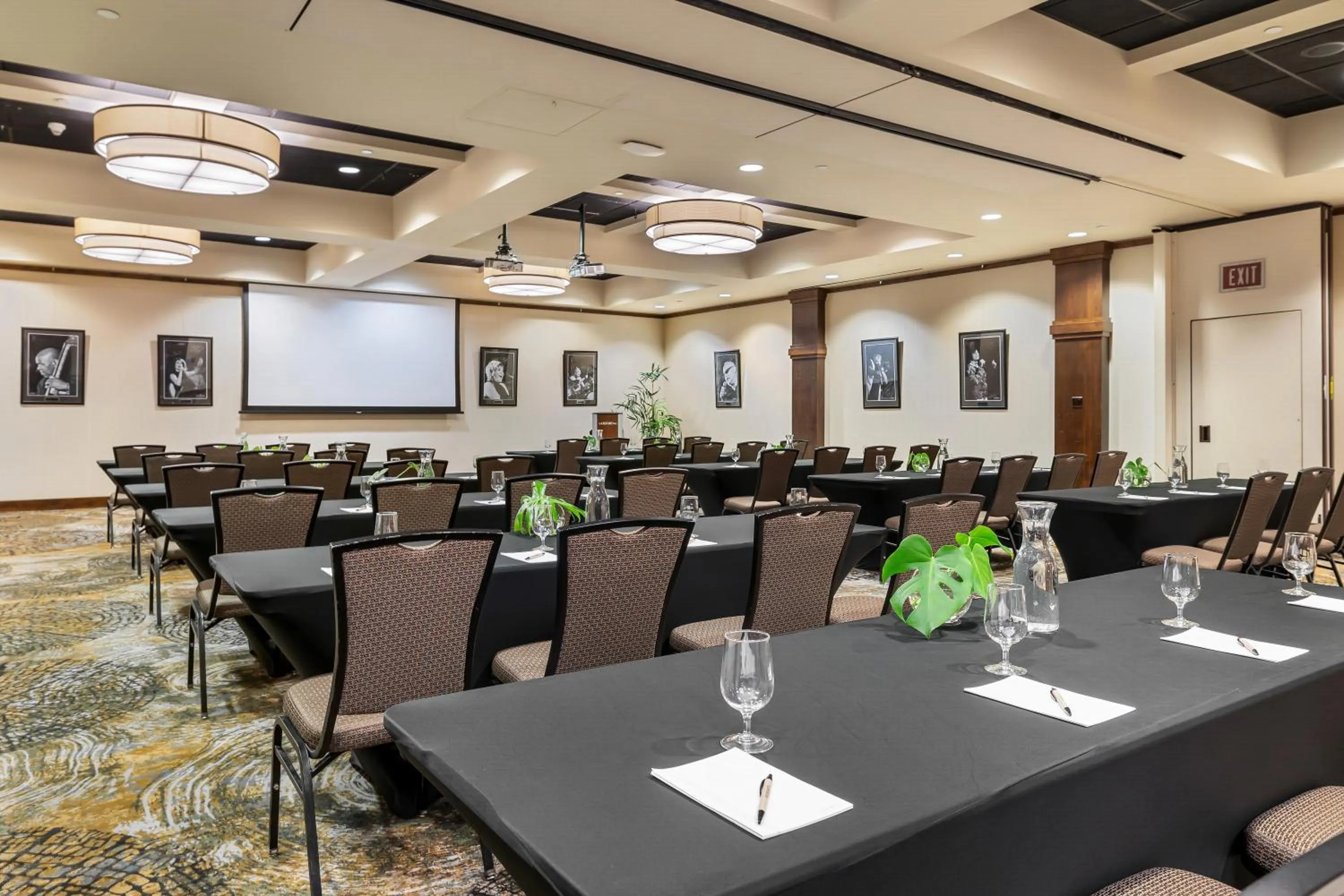 Meeting/conference room in Oxford Hotel Bend