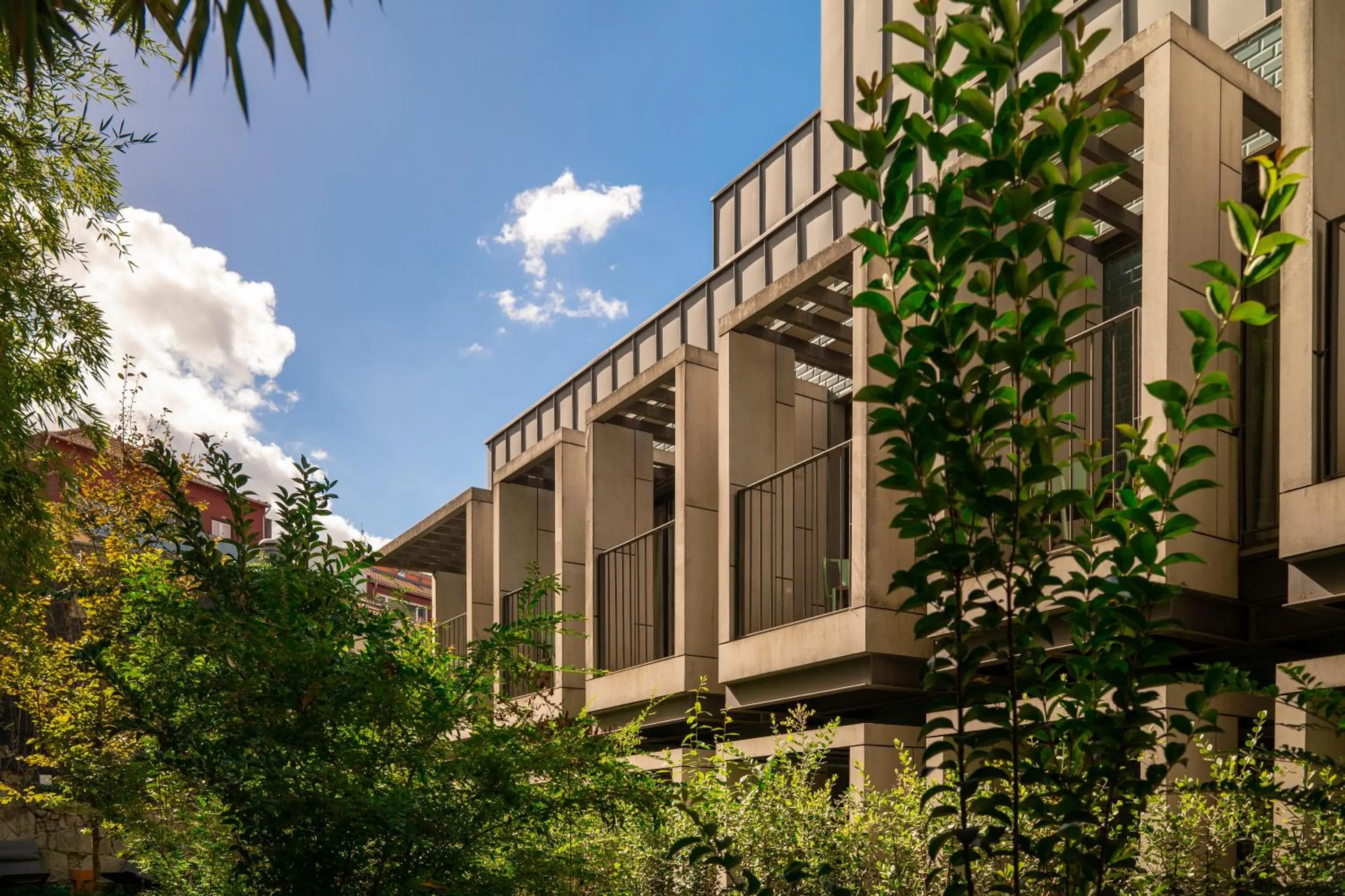 Property building in Jardim da Batalha Boutique Hotel by Shiadu