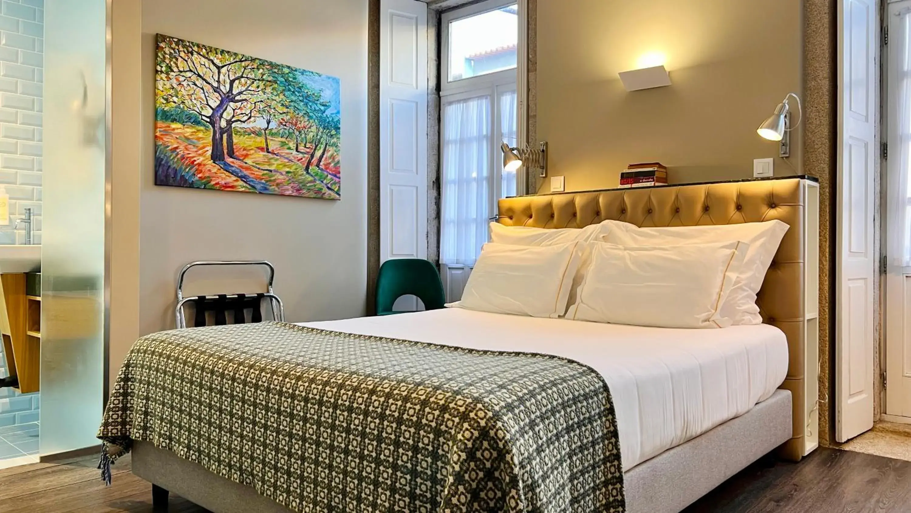 Double Room with Street View in Jardim da Batalha Boutique Hotel by Shiadu Double Room with Street View in Jardim da Batalha Boutique Hotel by Shiadu