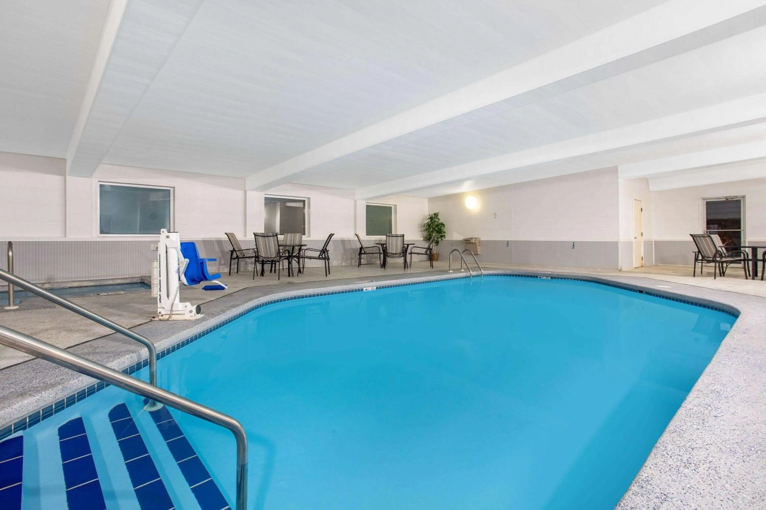 Pool view in Days Inn by Wyndham Fond du Lac