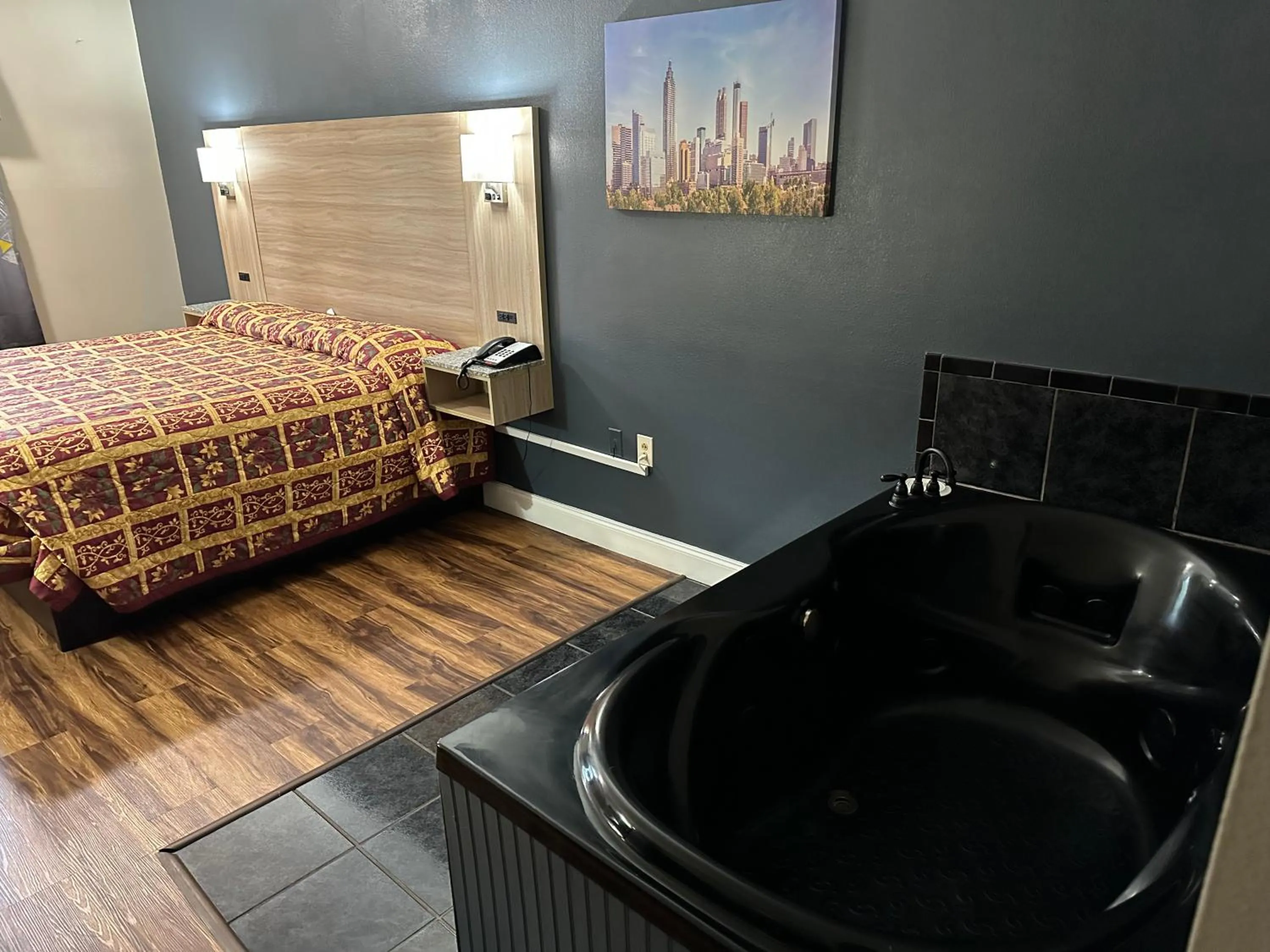 Bed in Jameson Inn Conyers