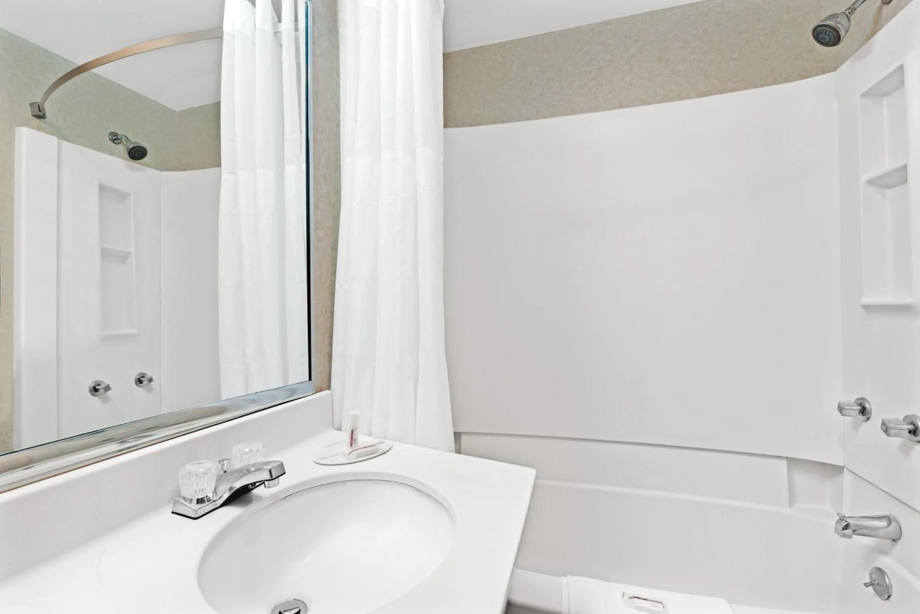 Shower, Bathroom in Super 8 by Wyndham Kenmore/Buffalo/Niagara Falls Area