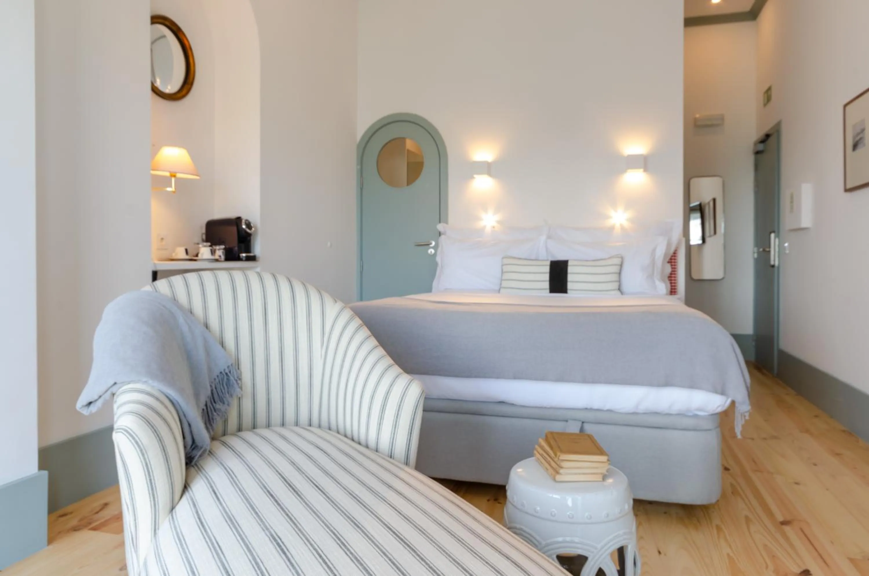 Bed in Westlight Cascais Chalet - Adults Only