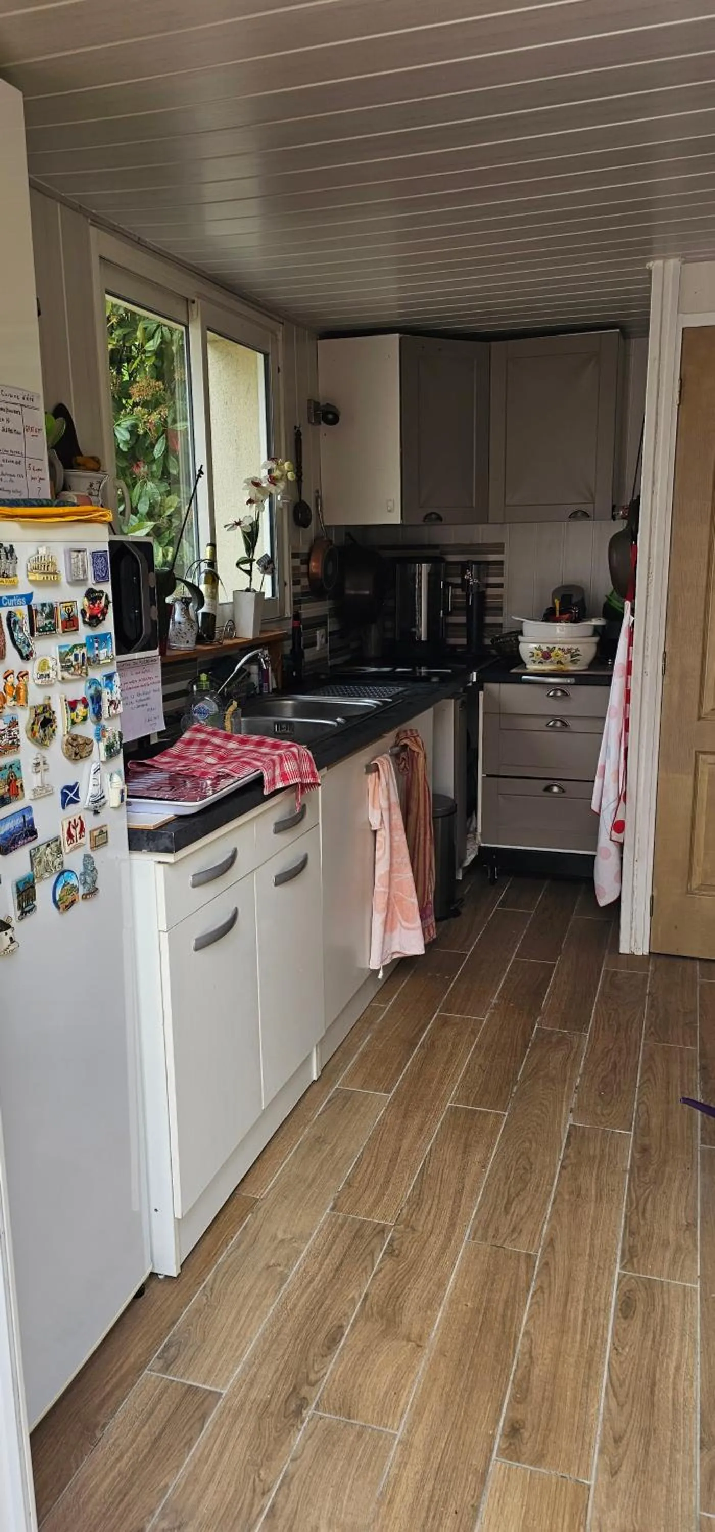 Kitchen or kitchenette in La Chênaie