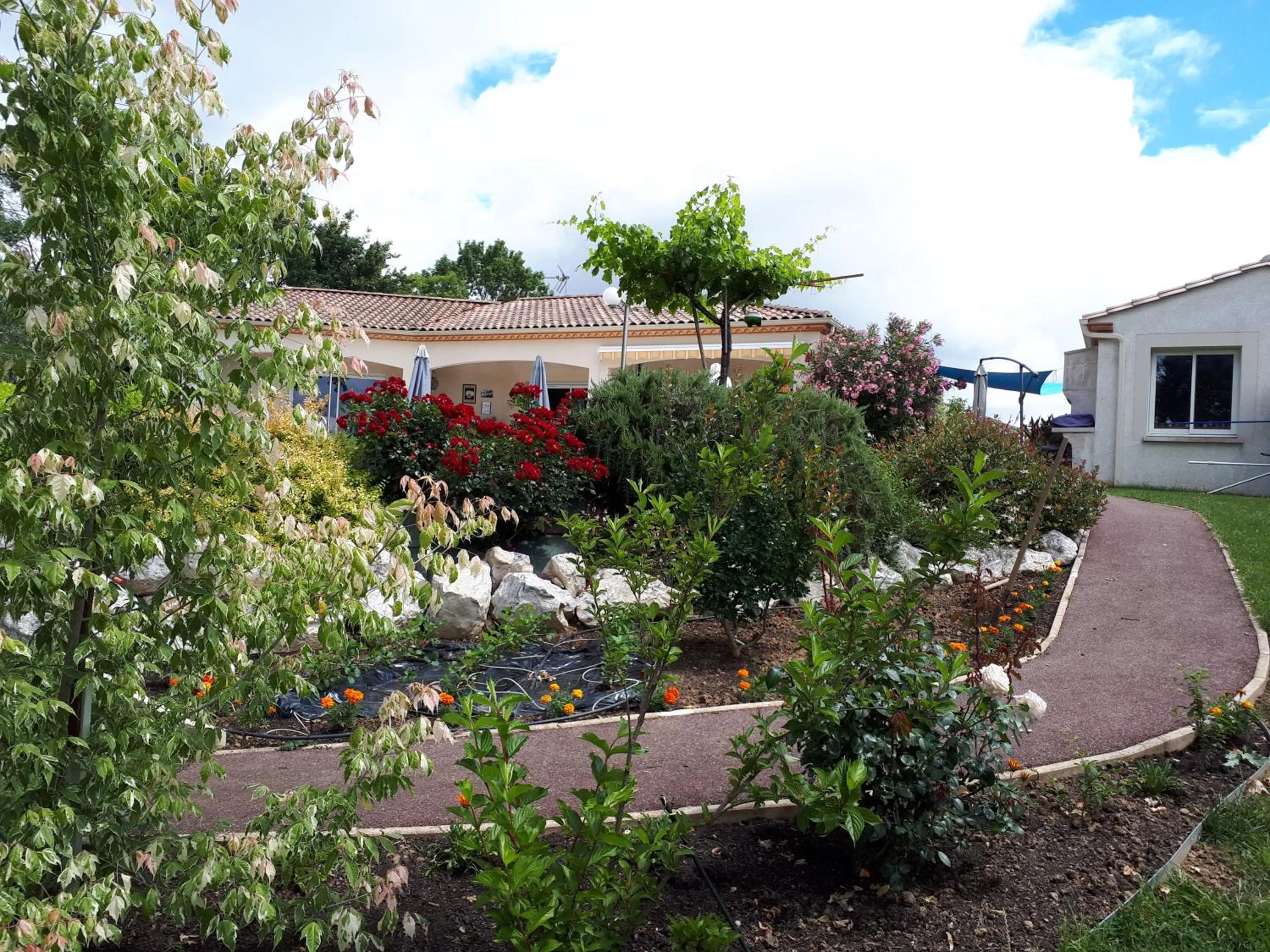 Property building in La Chênaie