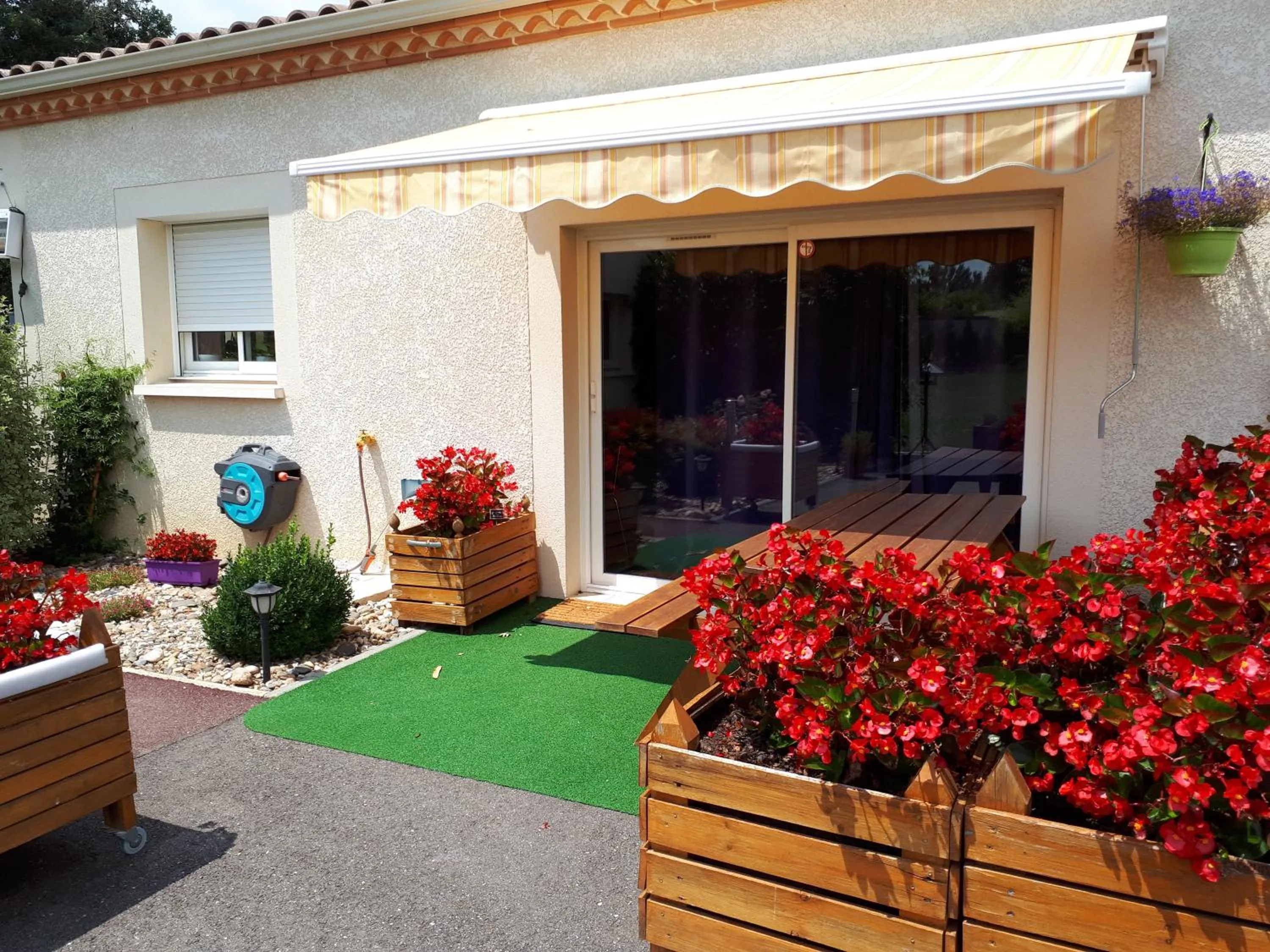 Patio in La Chênaie