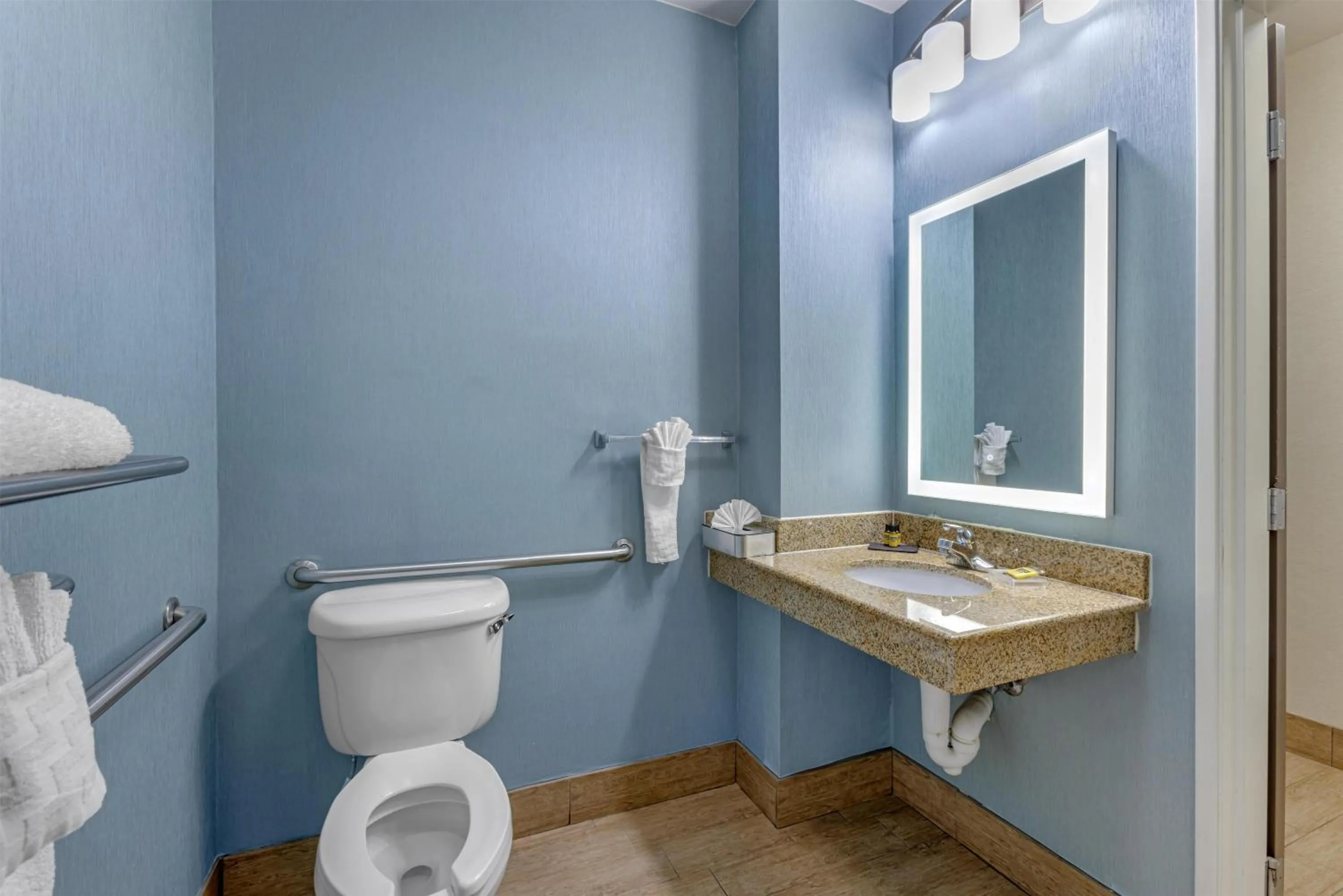 Bathroom in Best Western Plus Wasco Inn & Suites