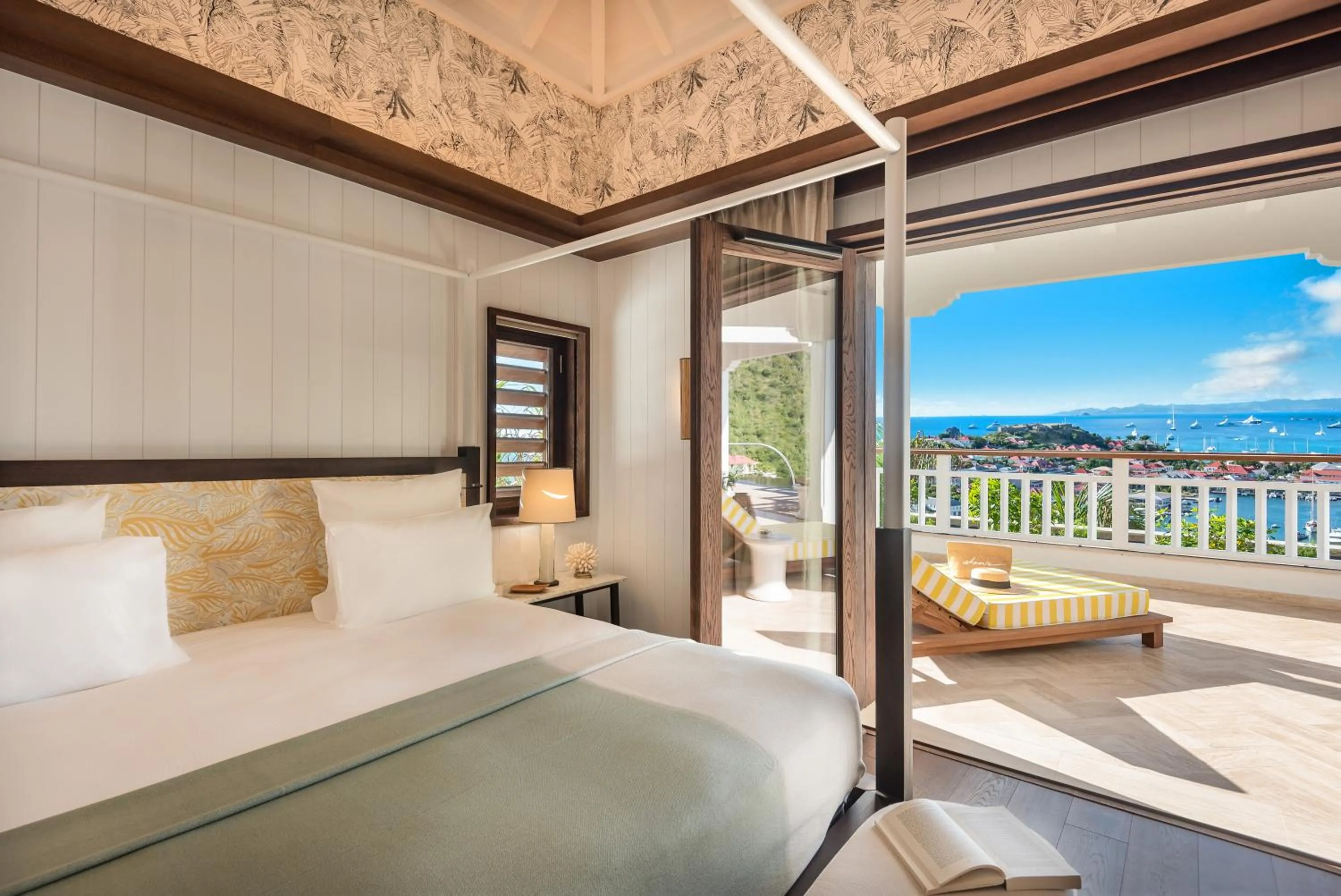 Bedroom, Bed in Hôtel Barrière Le Carl Gustaf St Barth