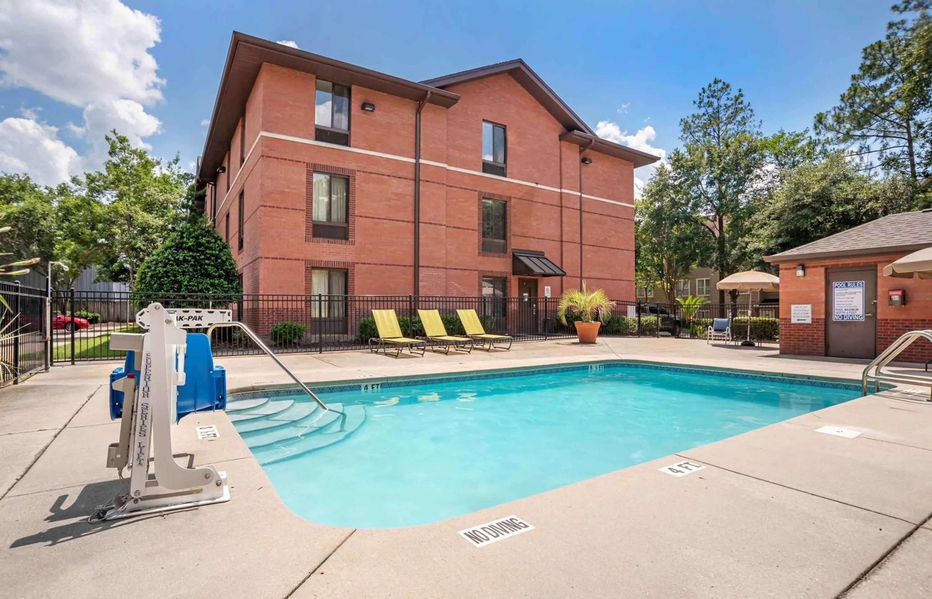 Pool view in Extended Stay America Suites - Tallahassee - Killearn