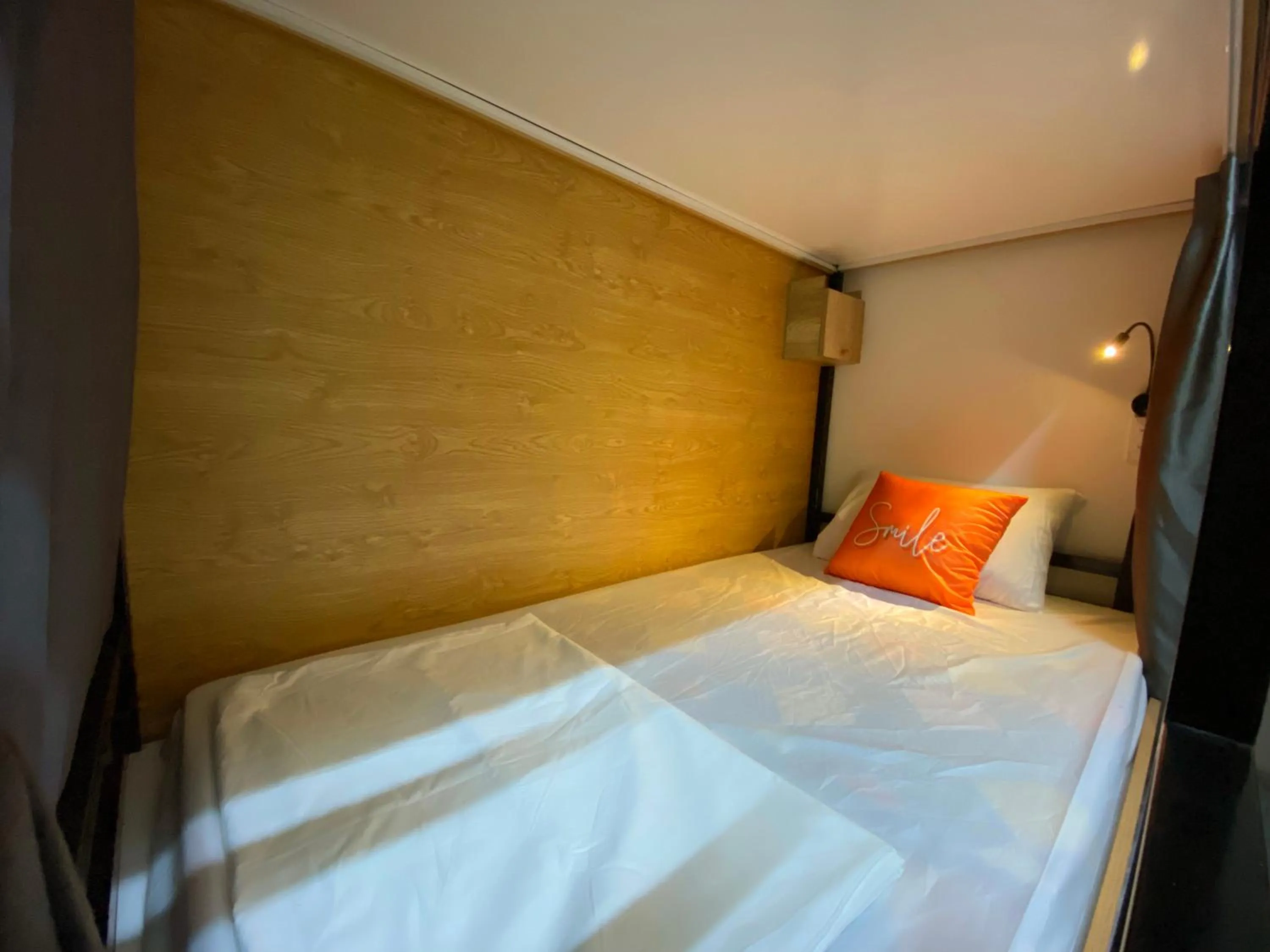 Bed in Silk and Sea Hotel