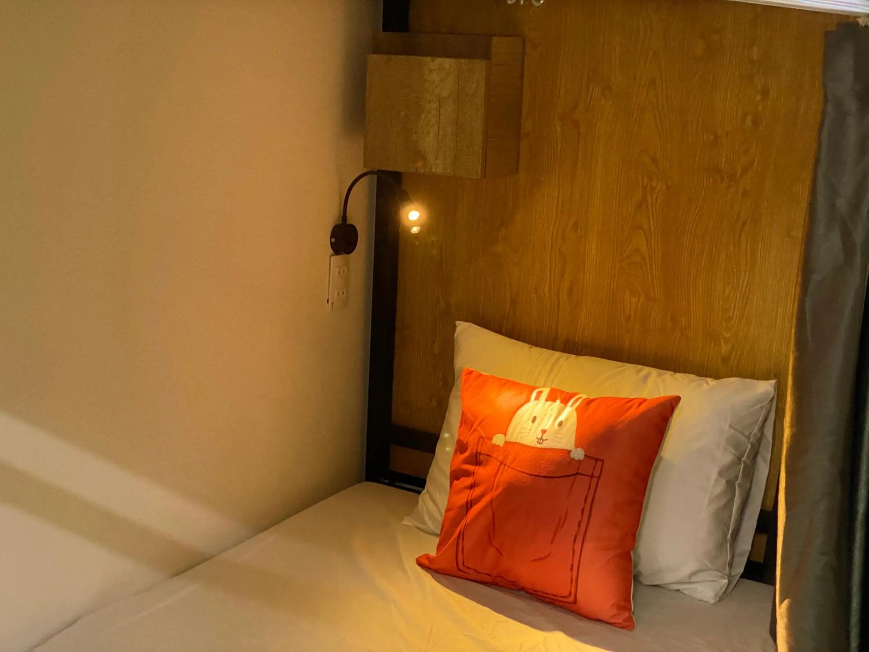 bunk bed in Silk and Sea Hotel