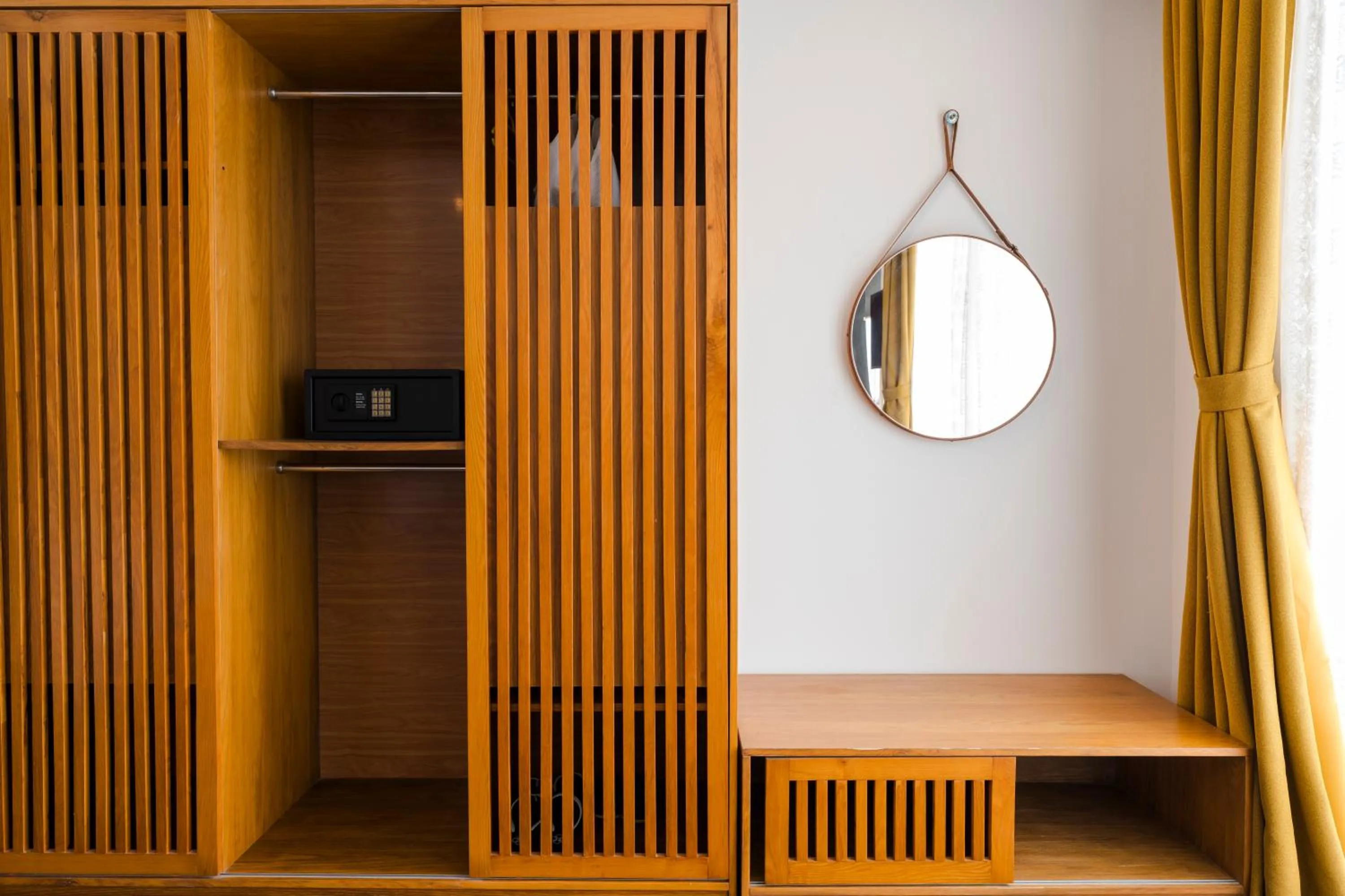 wardrobe in Ancient Beach Boutique & Spa - Beachfront Hotel