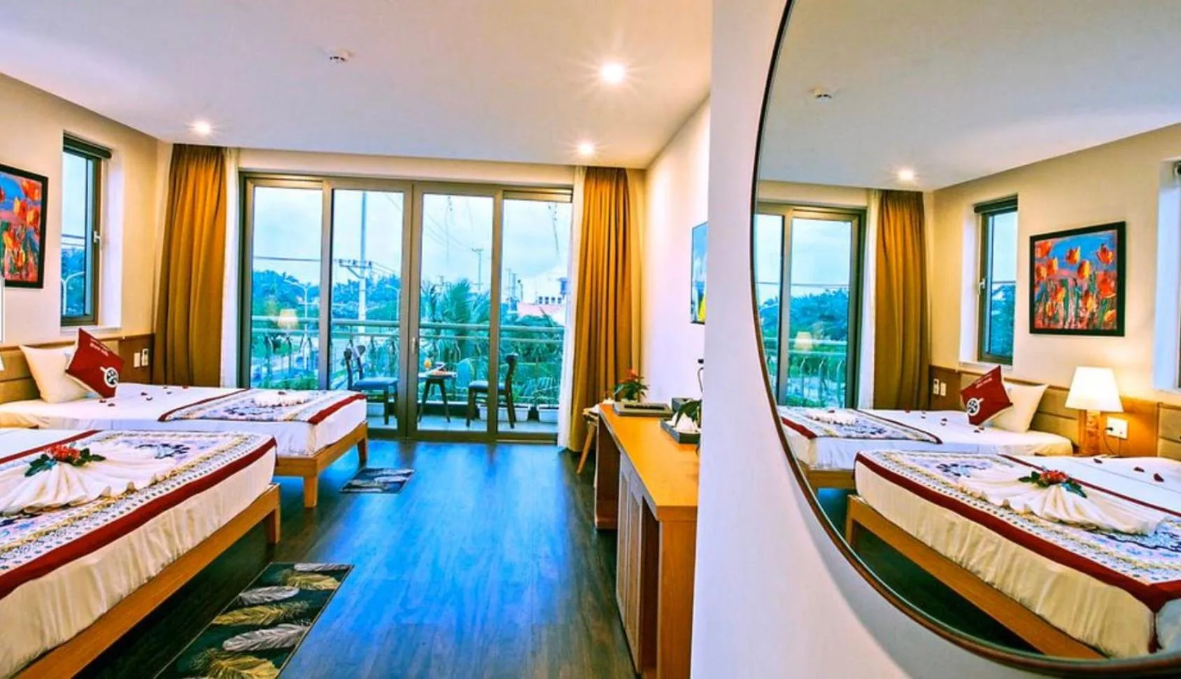 Bed in Silk and Sea Hotel