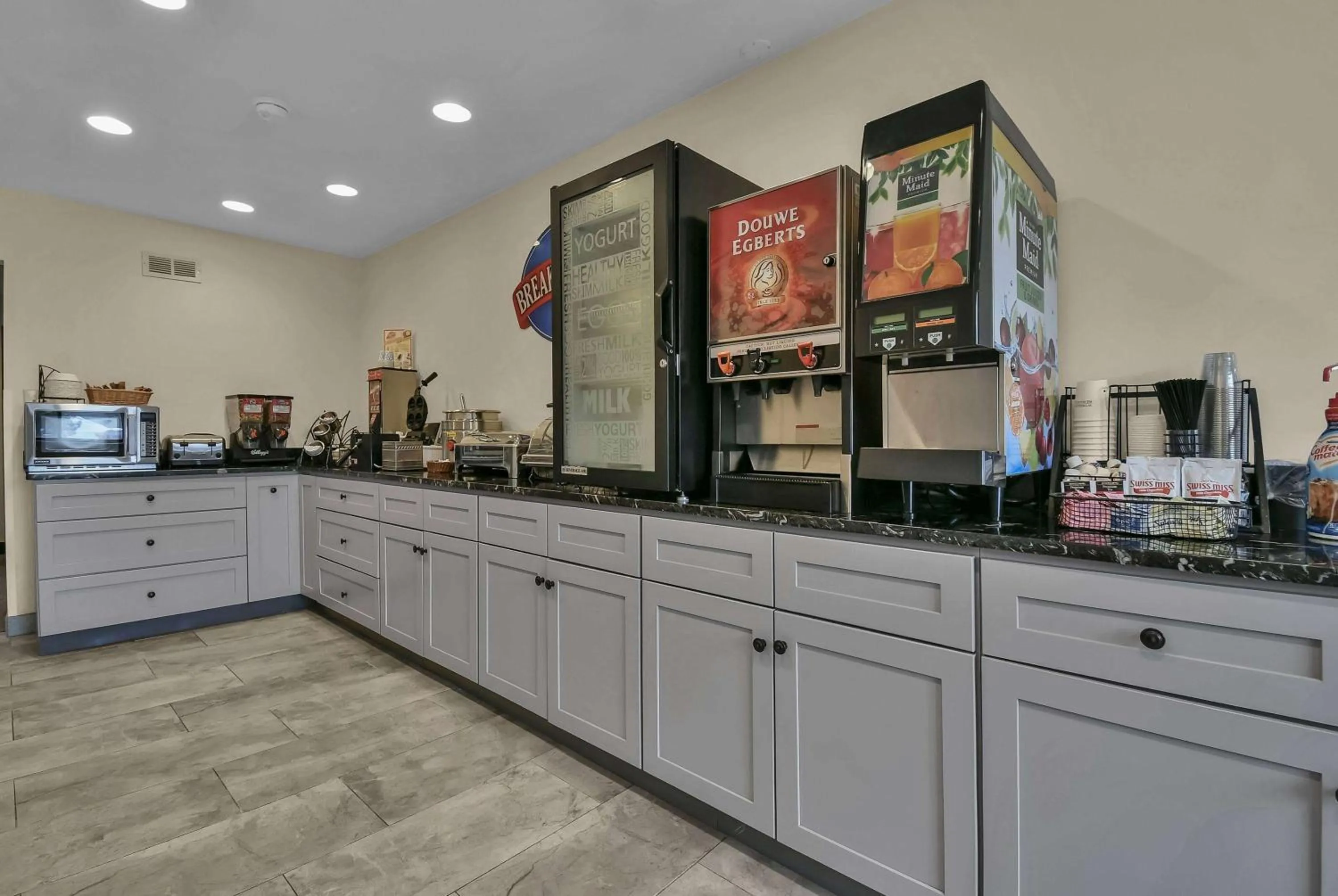 Breakfast in Baymont by Wyndham Zanesville