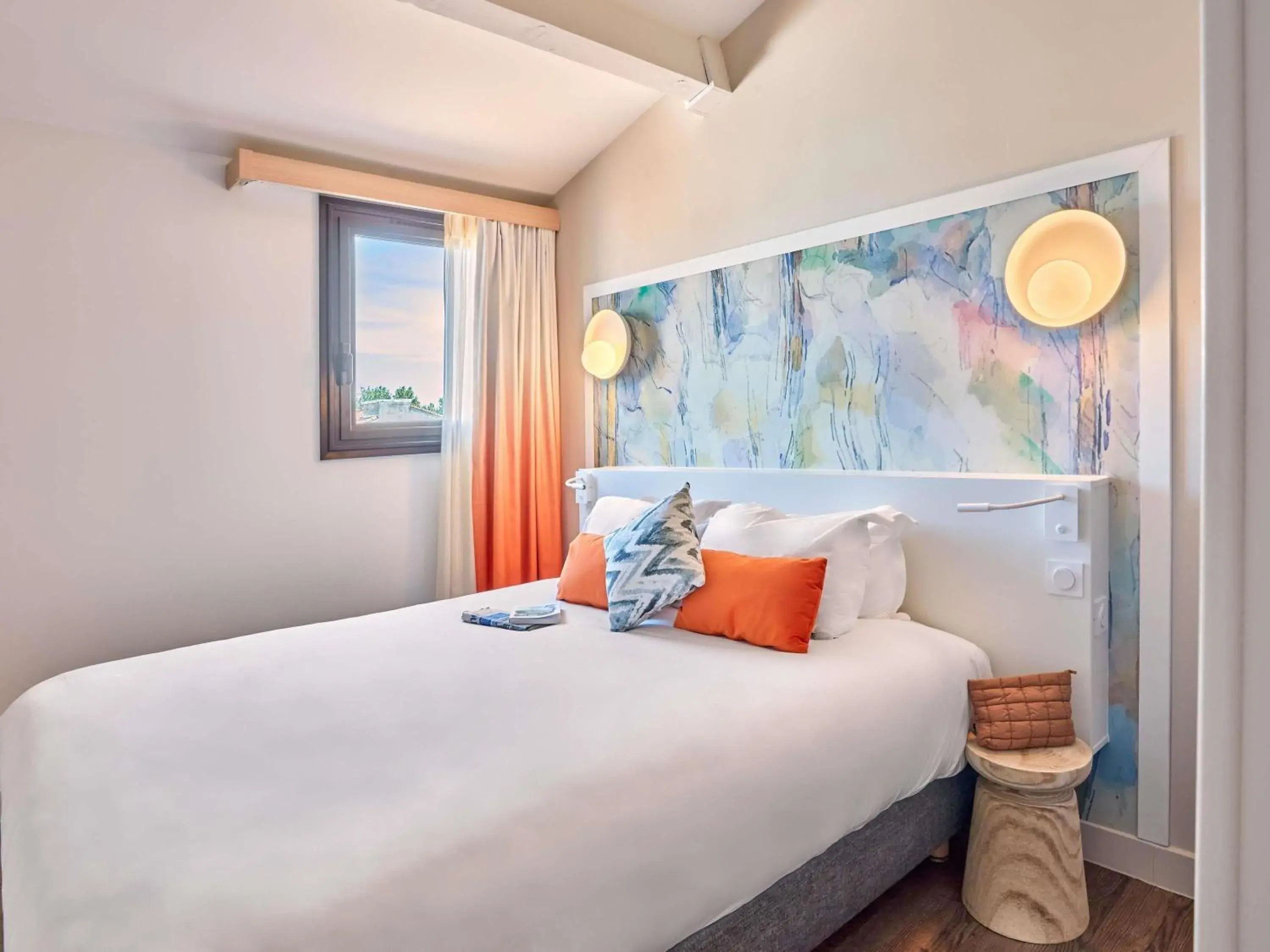 Two-Bedroom Apartment (6 Adults) in Aparthotel Adagio Aix-en-Provence Centre Two-Bedroom Apartment (6 Adults) in Aparthotel Adagio Aix-en-Provence Centre