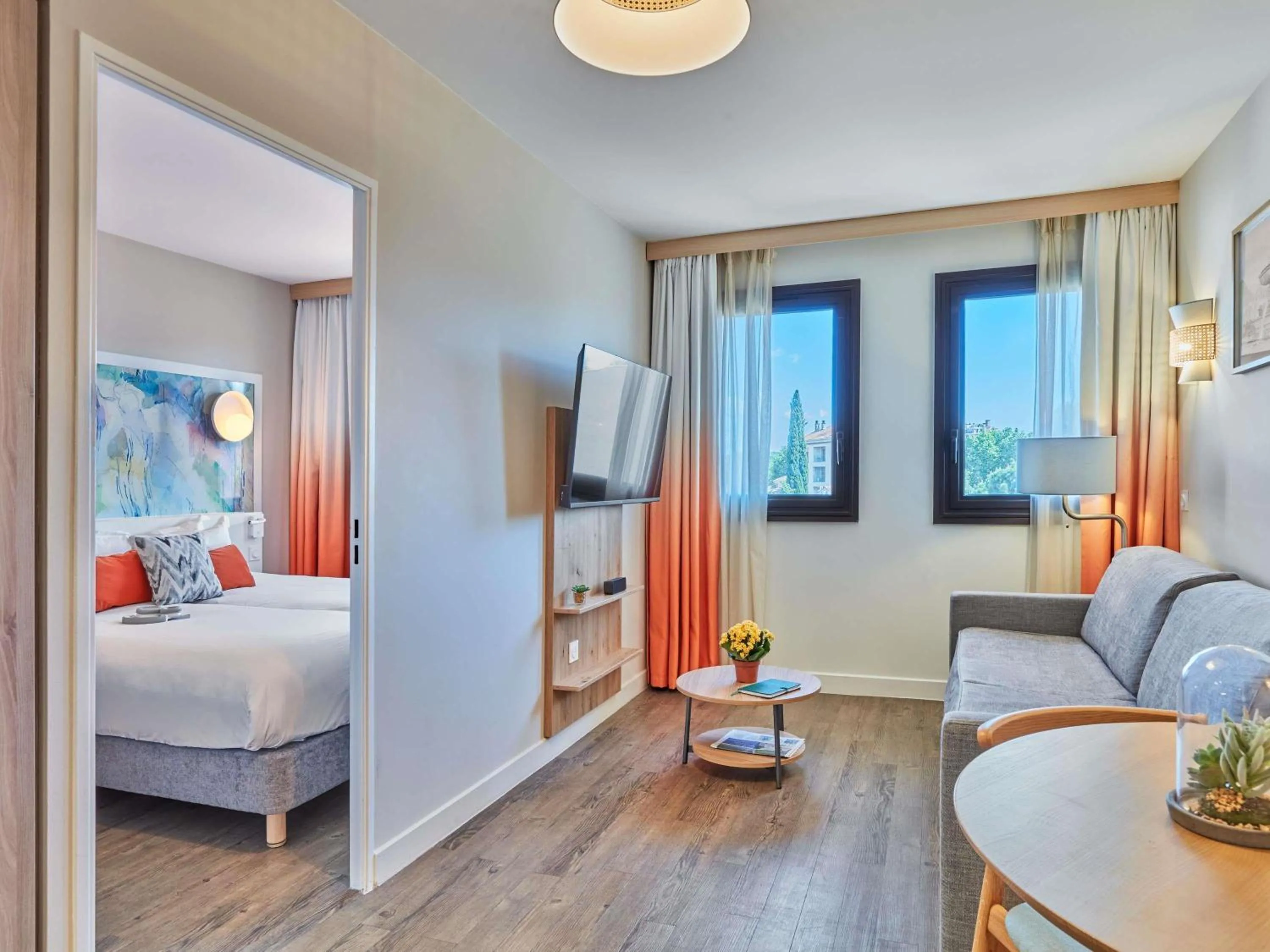 Bedroom, Bed in Aparthotel Adagio Aix-en-Provence Centre