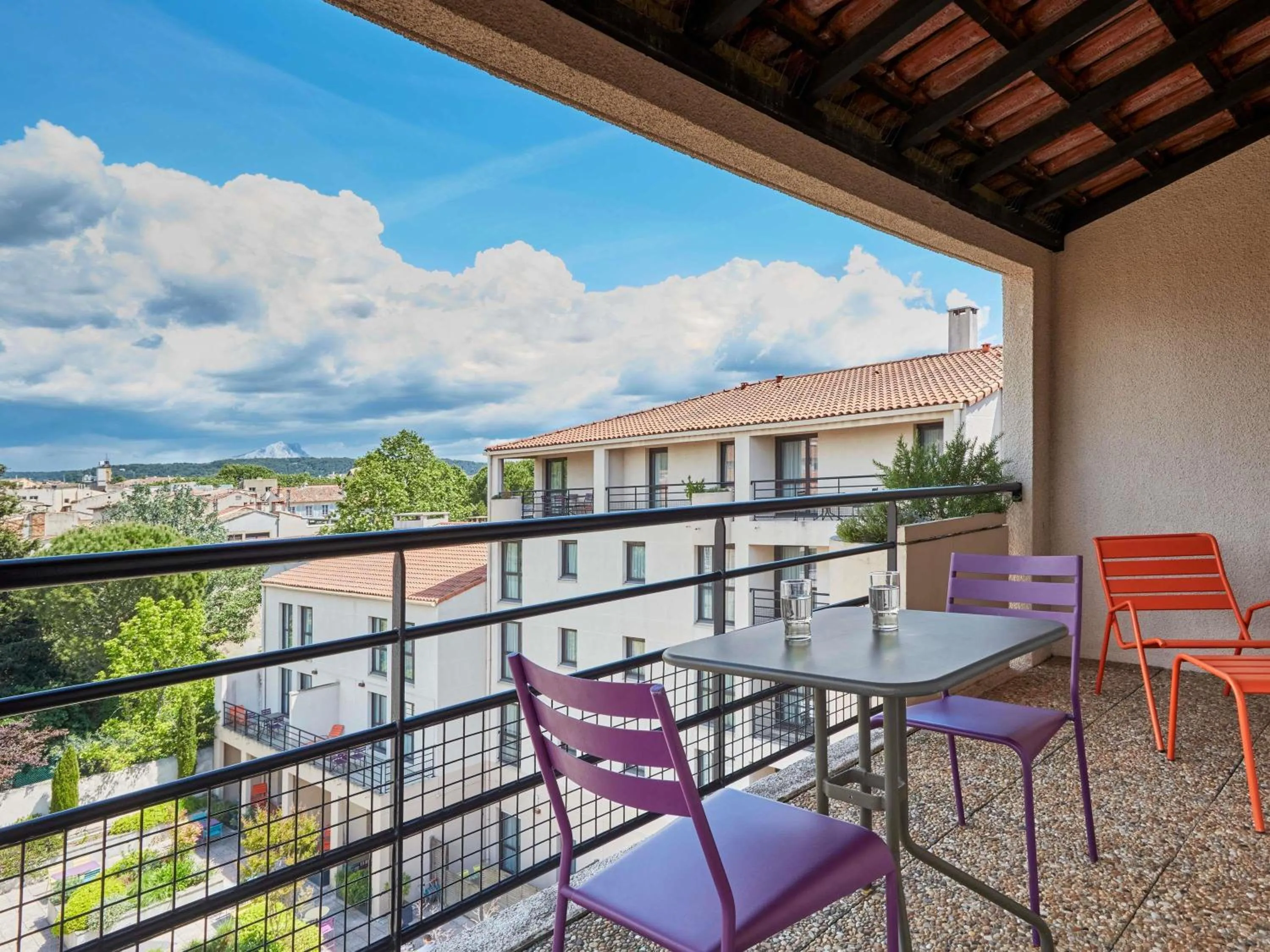 Bedroom in Aparthotel Adagio Aix-en-Provence Centre