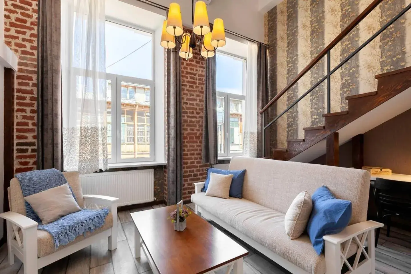 Cozy Studios on Freedom Square Cozy Studios on Freedom Square