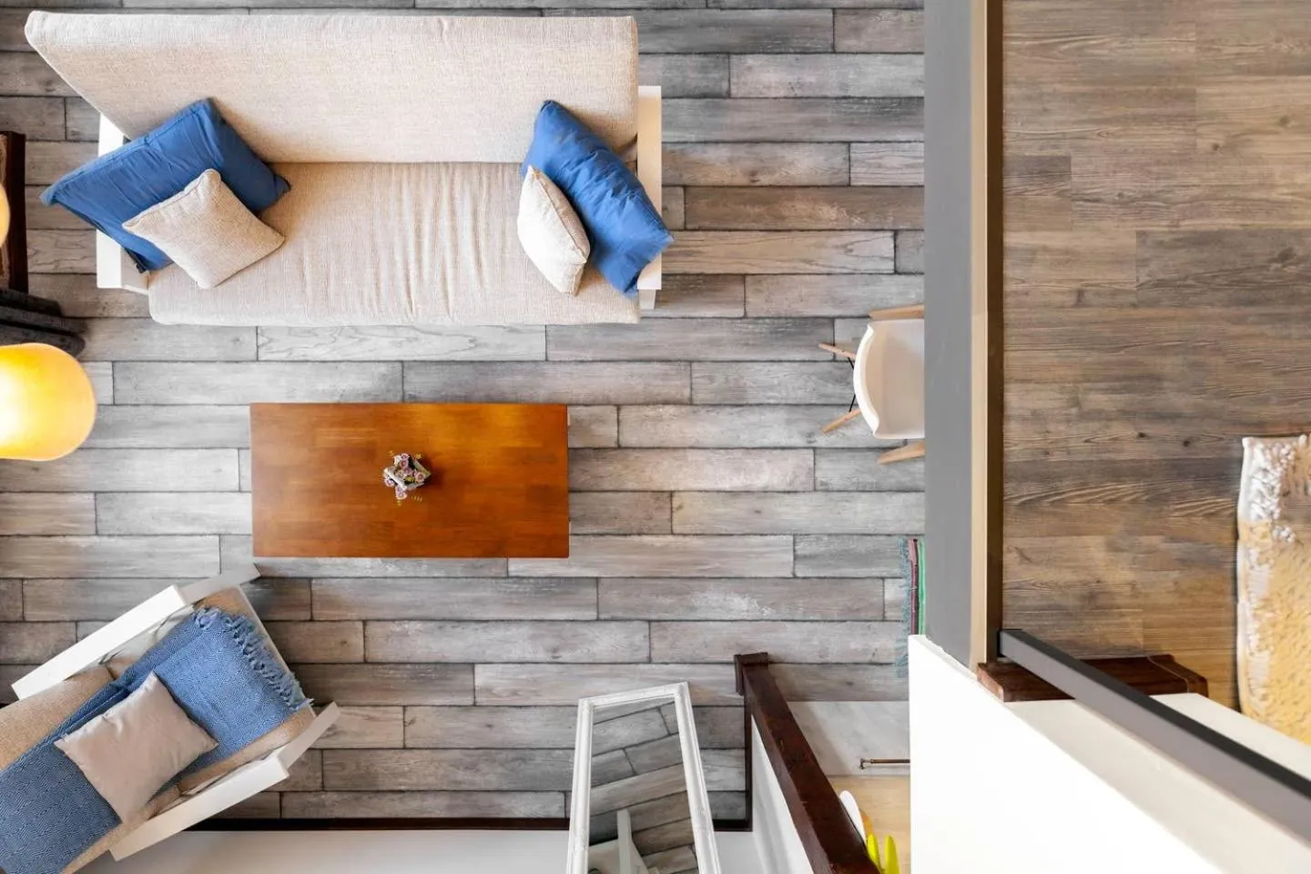 Living room, Bed in Cozy Studios on Freedom Square