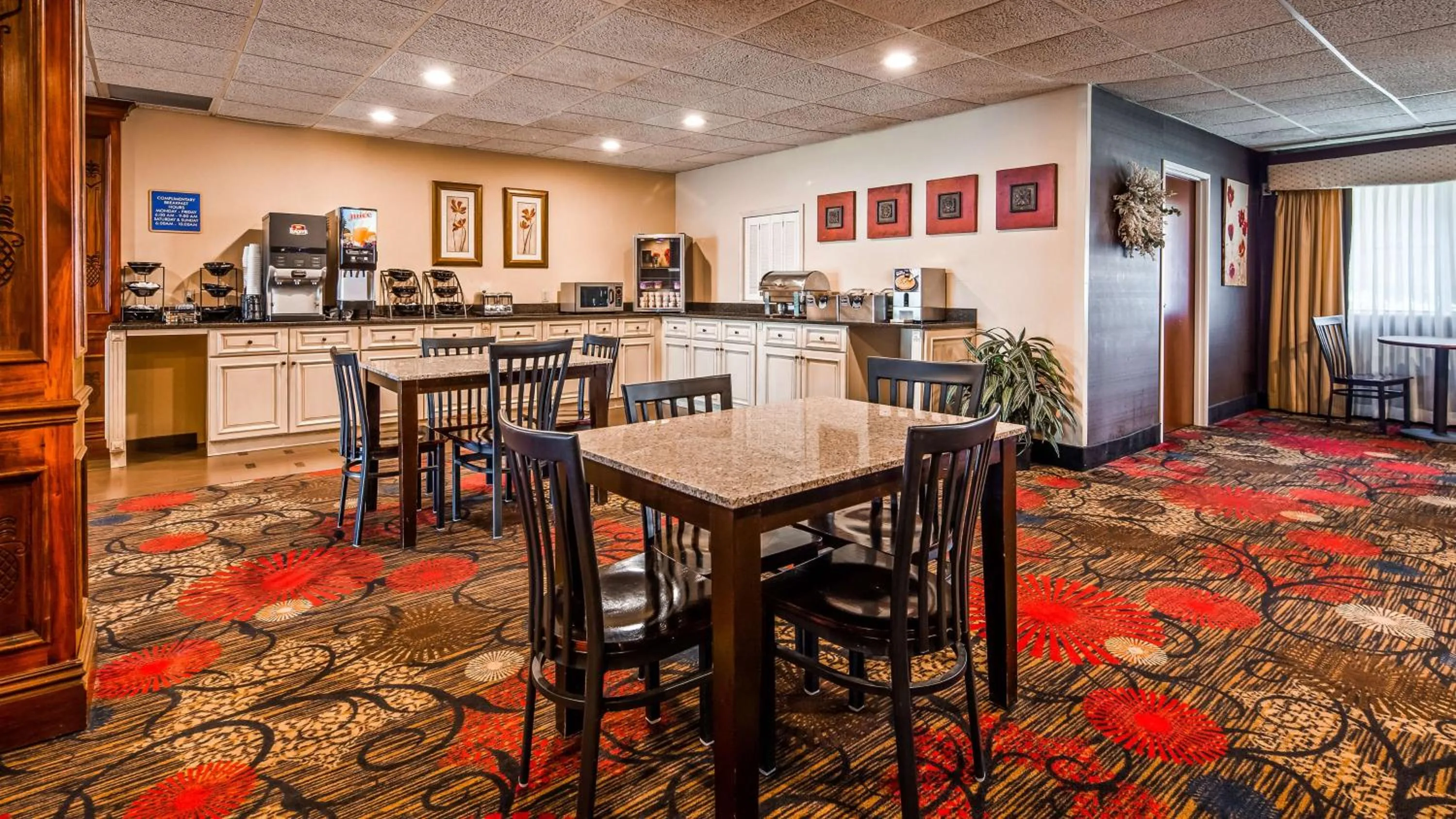 Restaurant/places to eat in Best Western Plus Brandywine Inn & Suites