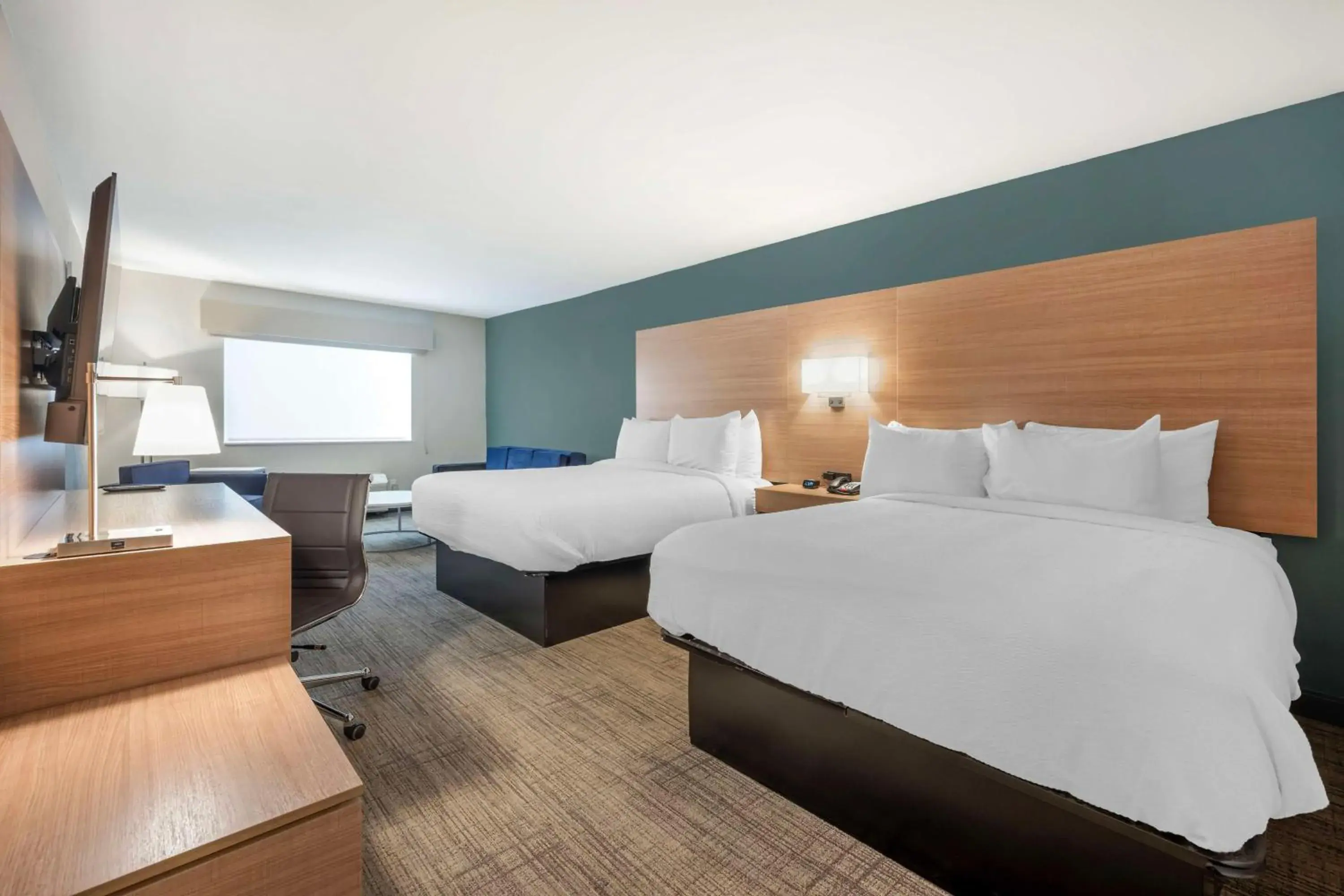 Large Queen Room with Two Queen Beds - Non-Smoking in Best Western River Cities Large Queen Room with Two Queen Beds - Non-Smoking in Best Western River Cities