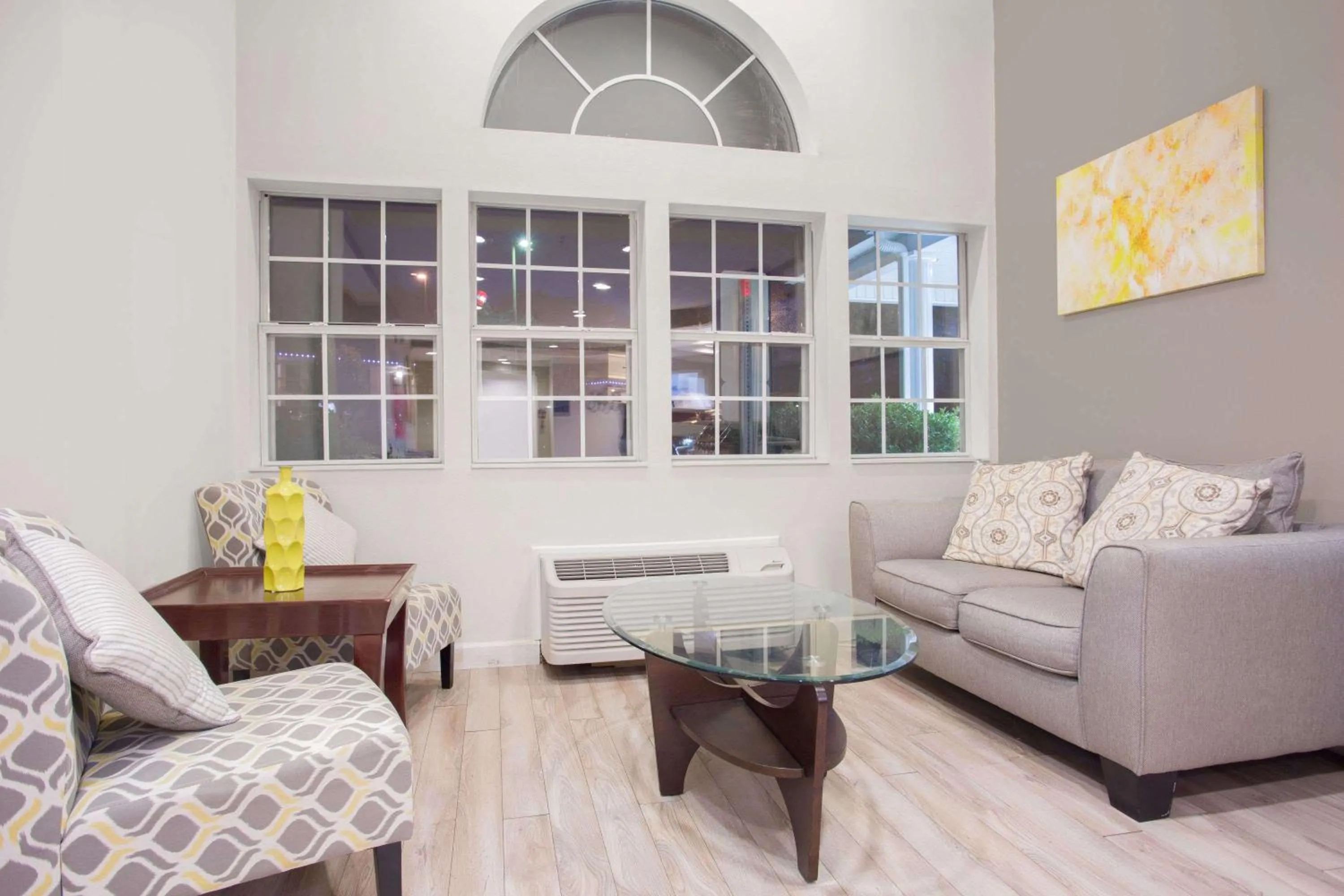 Lobby or reception in Microtel Inn & Suites by Wyndham Kannapolis/Concord