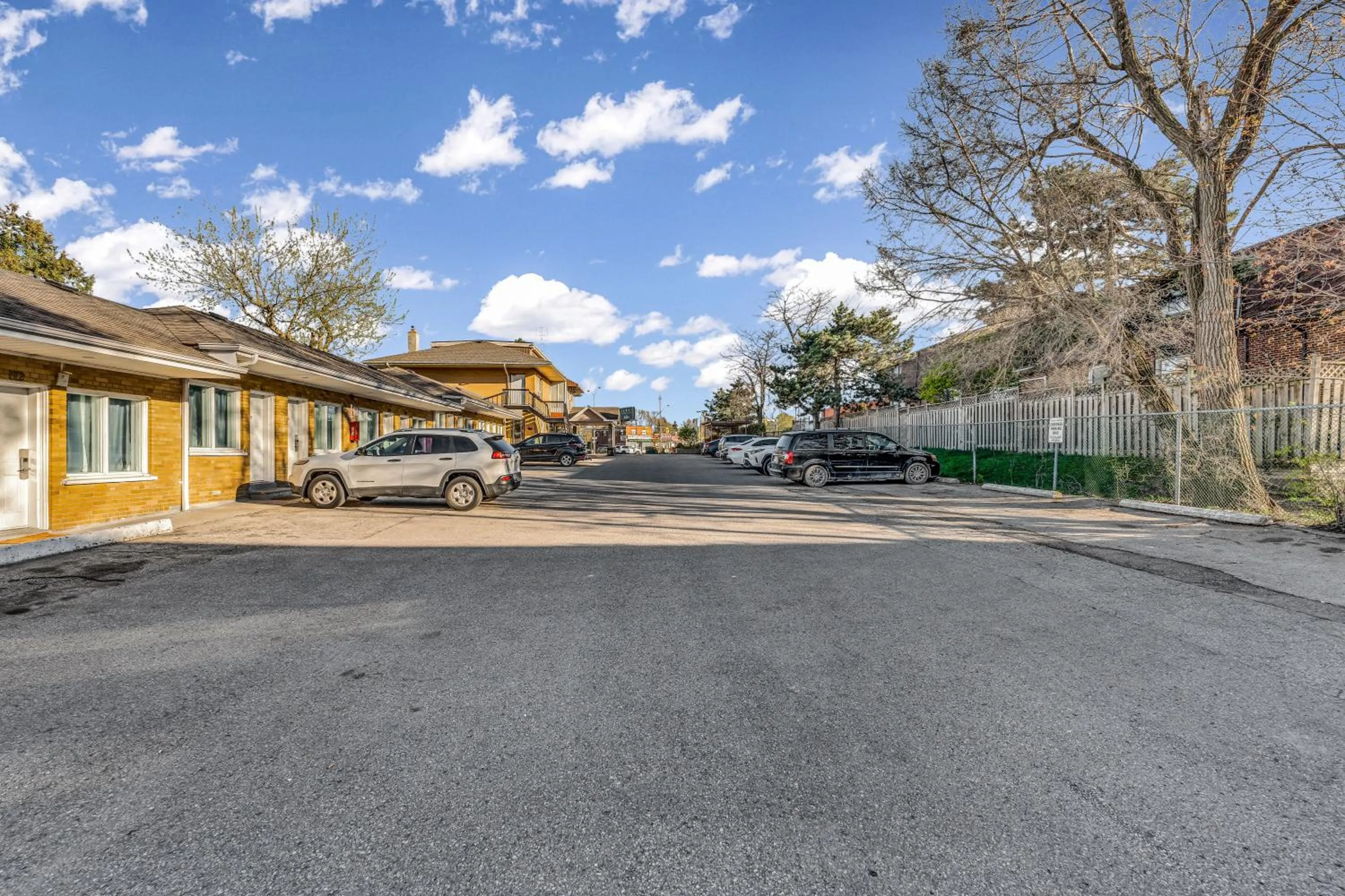 Property building in Park Motel