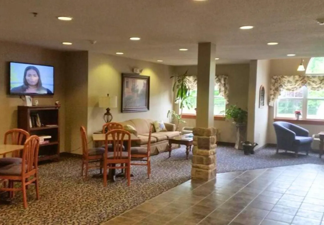 Lobby or reception in Microtel Inn & Suites by Wyndham Hazelton/Bruceton Mills