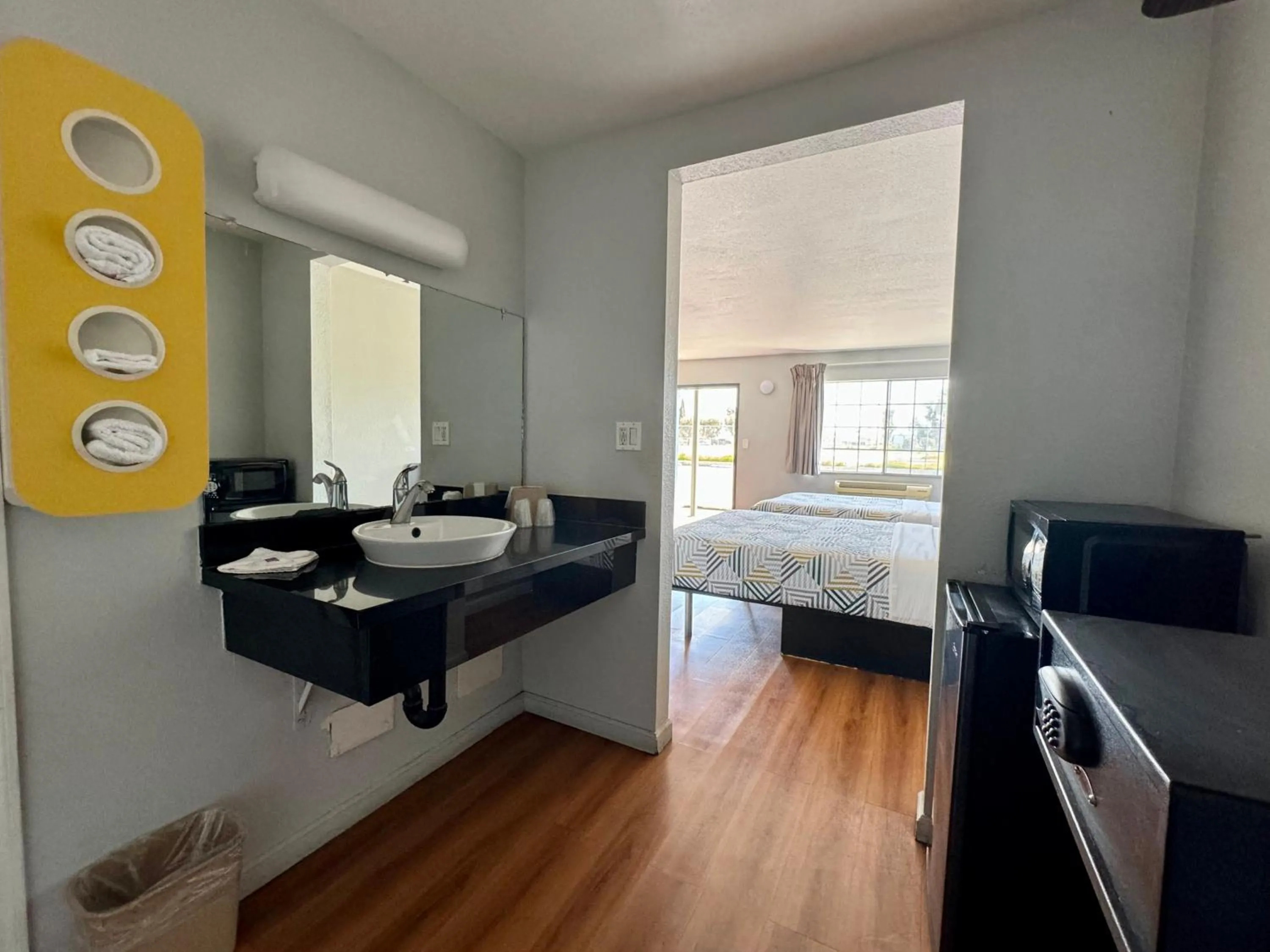 Kitchen or kitchenette in Motel 6-Delano, CA