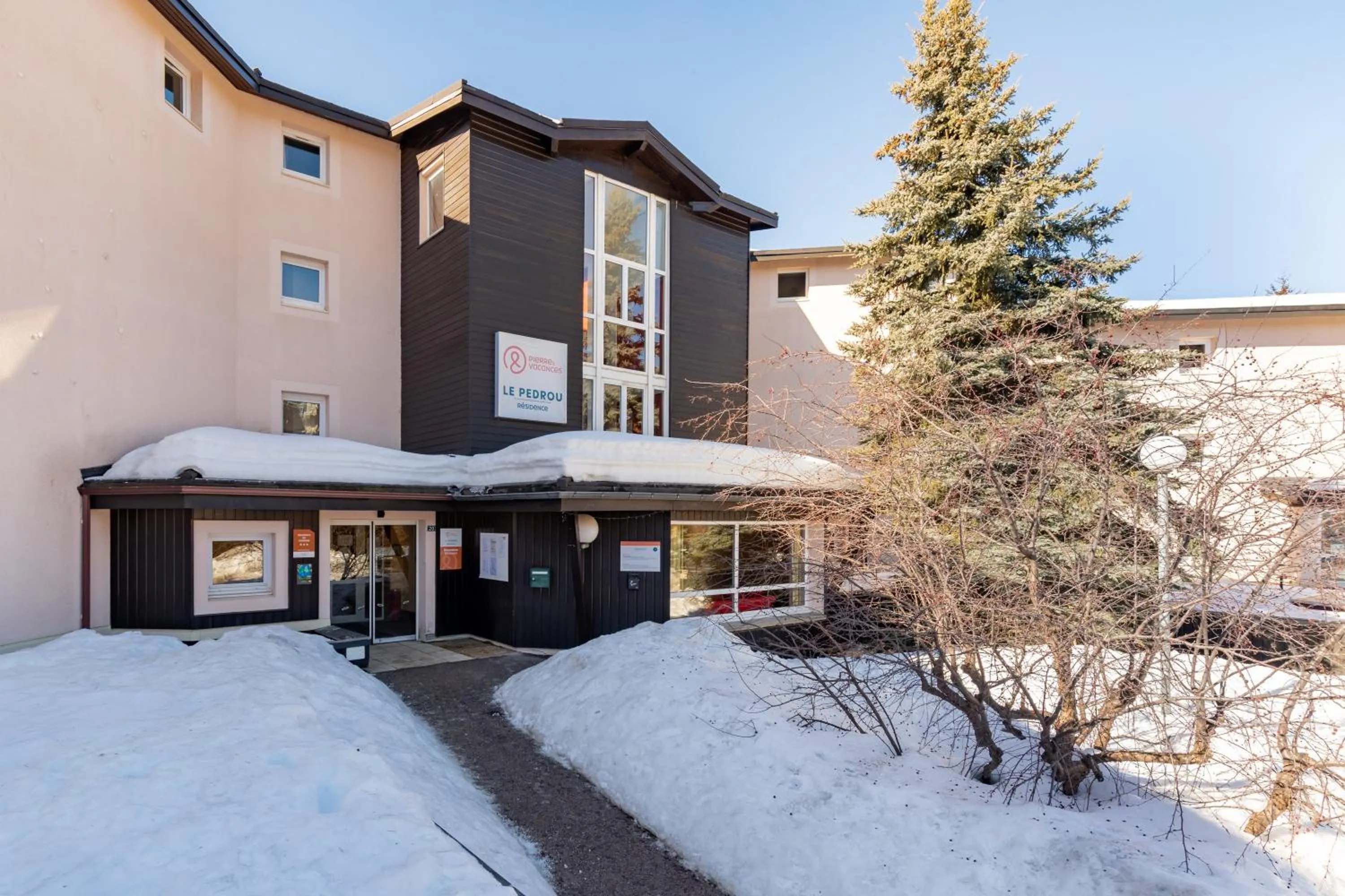 Property building in Résidence Pierre & Vacances Le Pédrou