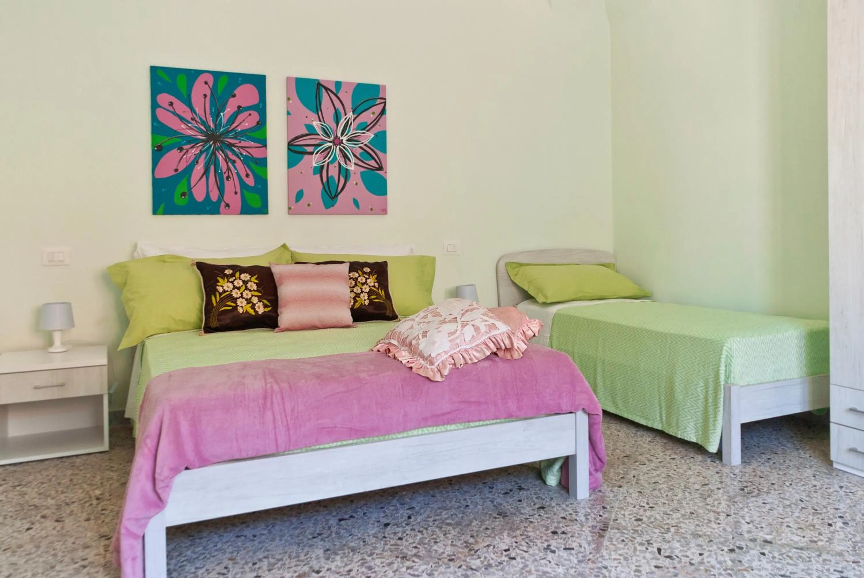 Day, Bed in B&B Mamma Carolina