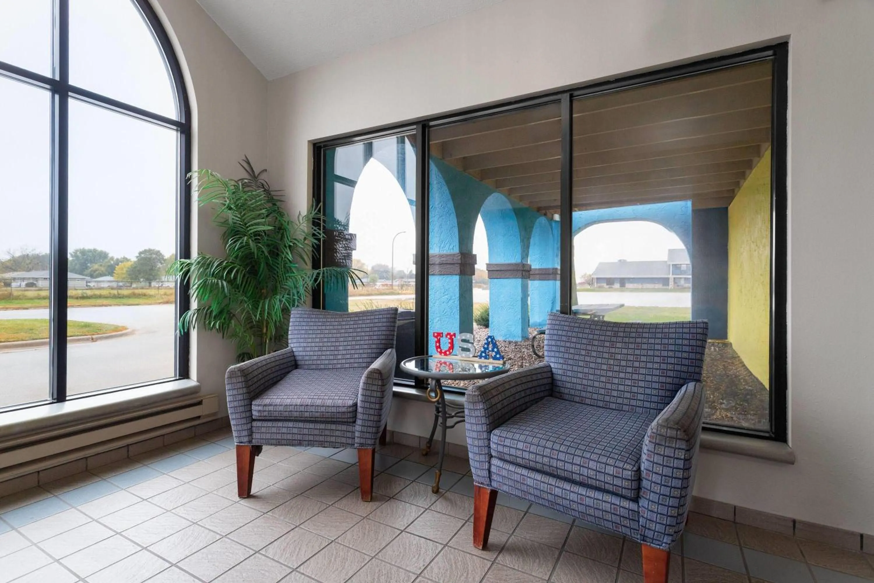 Lobby or reception in Days Inn by Wyndham Austin