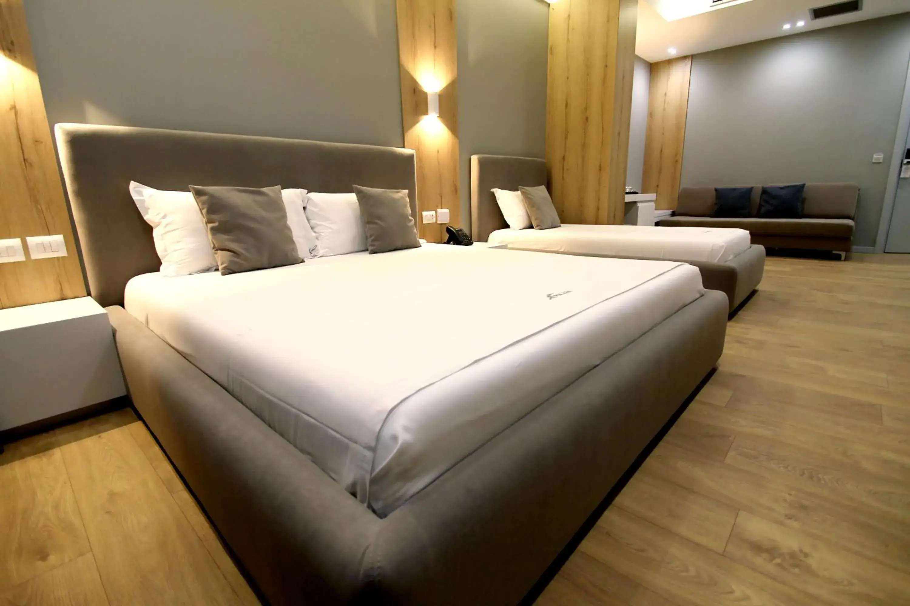 Deluxe Triple Room in Hotel One Deluxe Triple Room in Hotel One