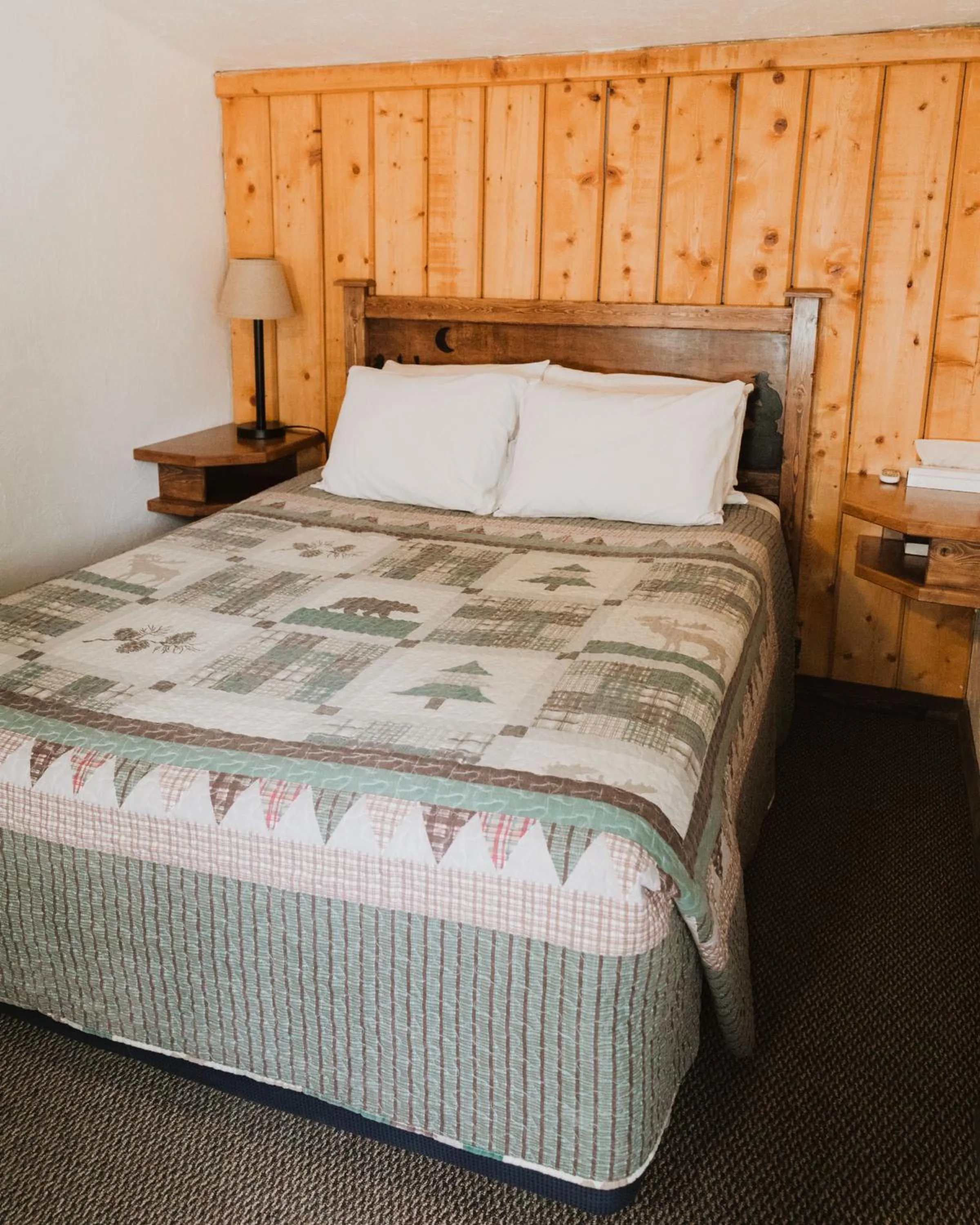 Bed in Bryce Pioneer Village