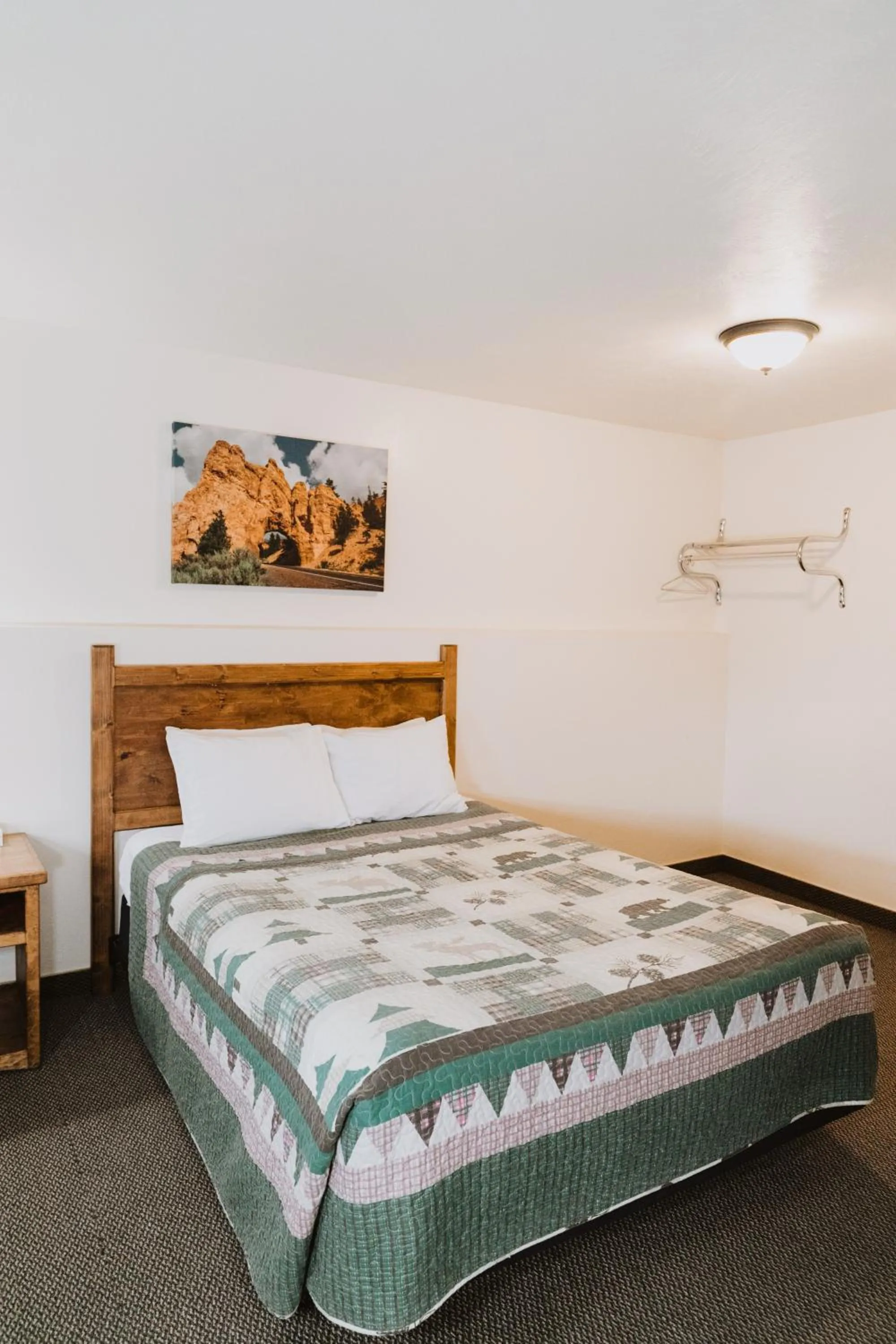 Bed in Bryce Pioneer Village