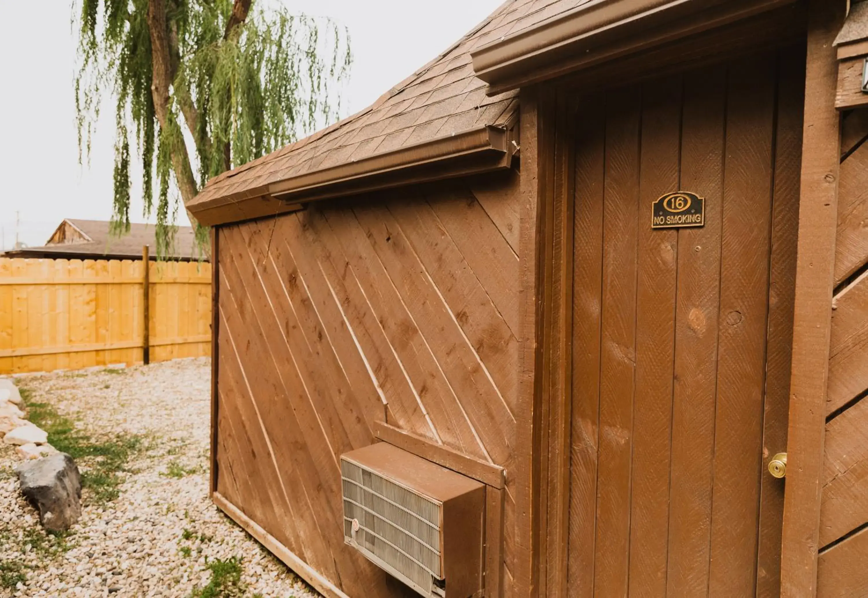Queen Room with Garden View in Bryce Pioneer Village Queen Room with Garden View in Bryce Pioneer Village
