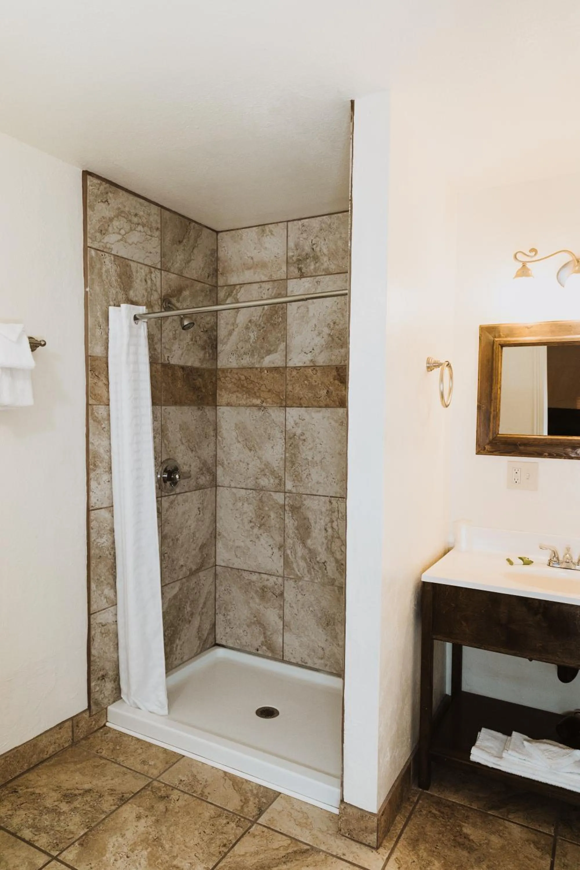 Bryce Pioneer Village