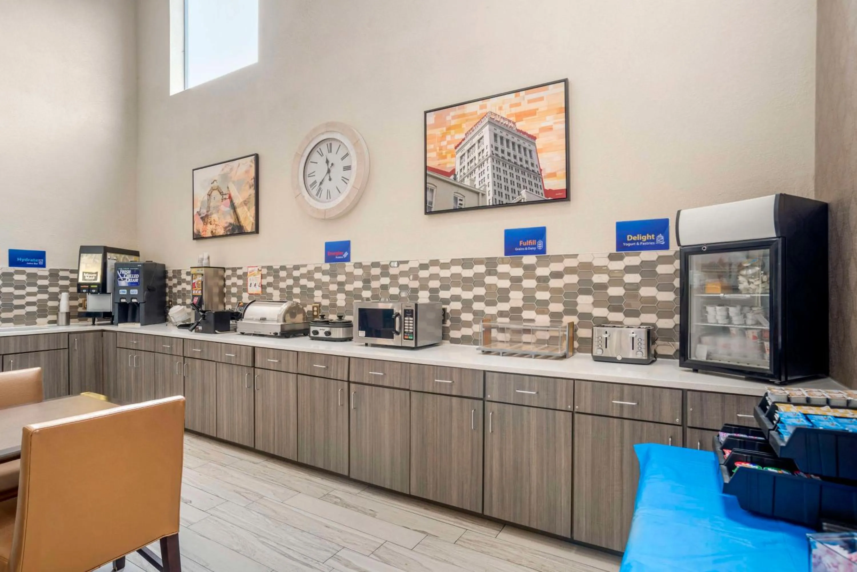 Breakfast in Best Western Gardendale