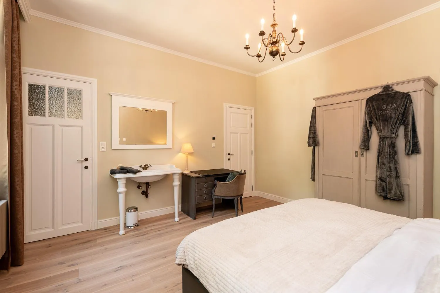 Photo of the whole room in B&B Parkhuys