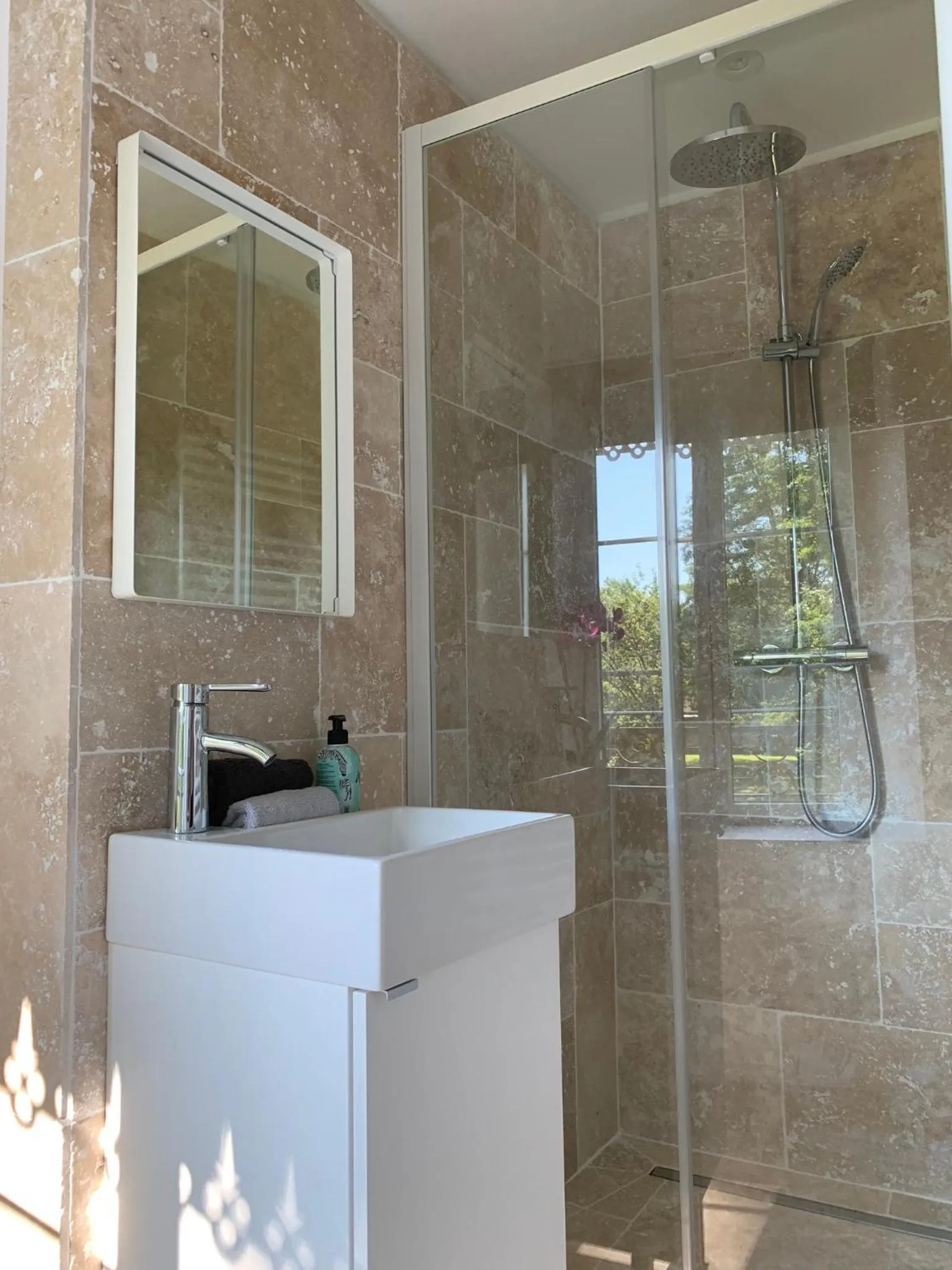 Bathroom in Le Moulin Bleu