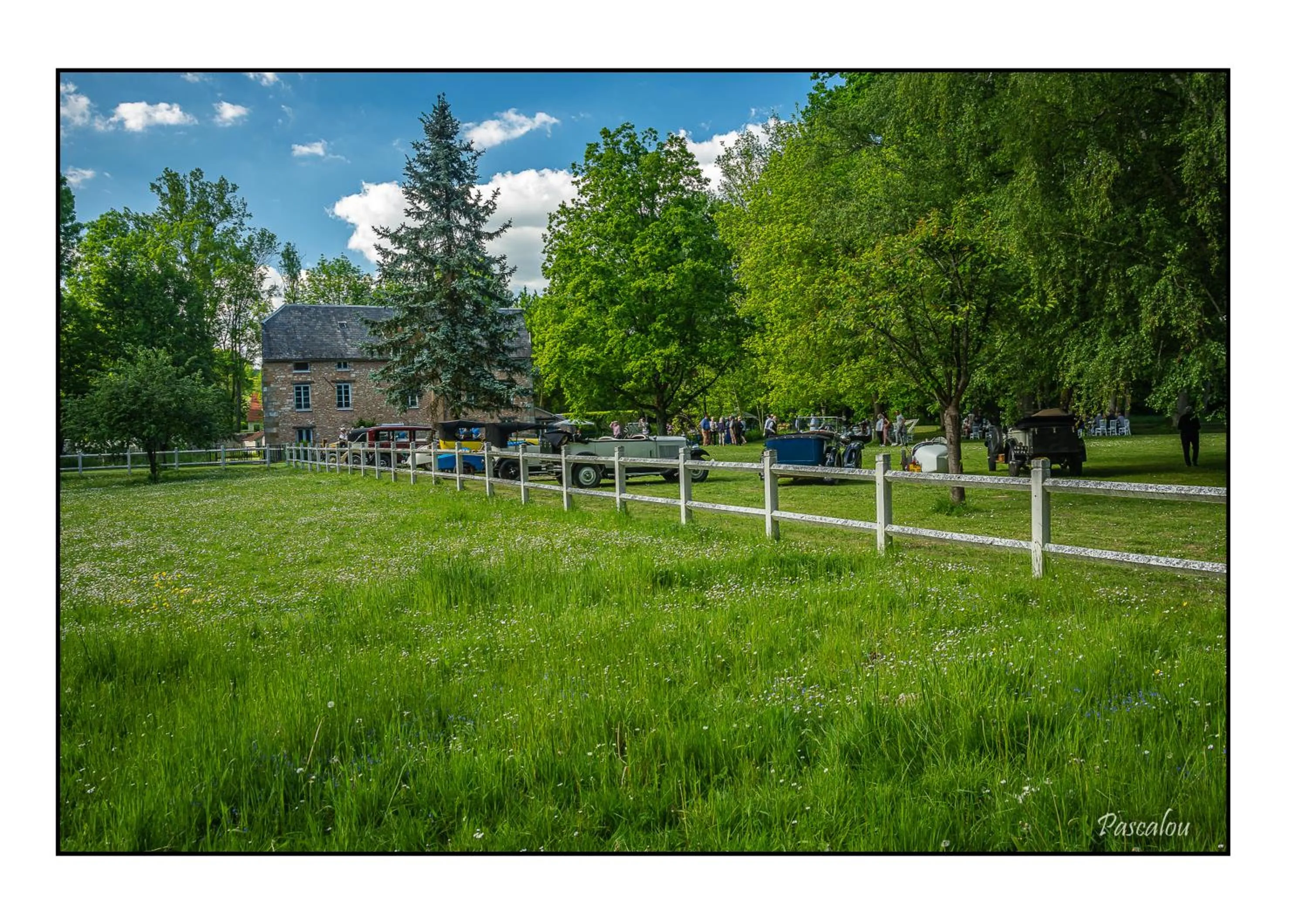 Garden in Le Moulin Bleu