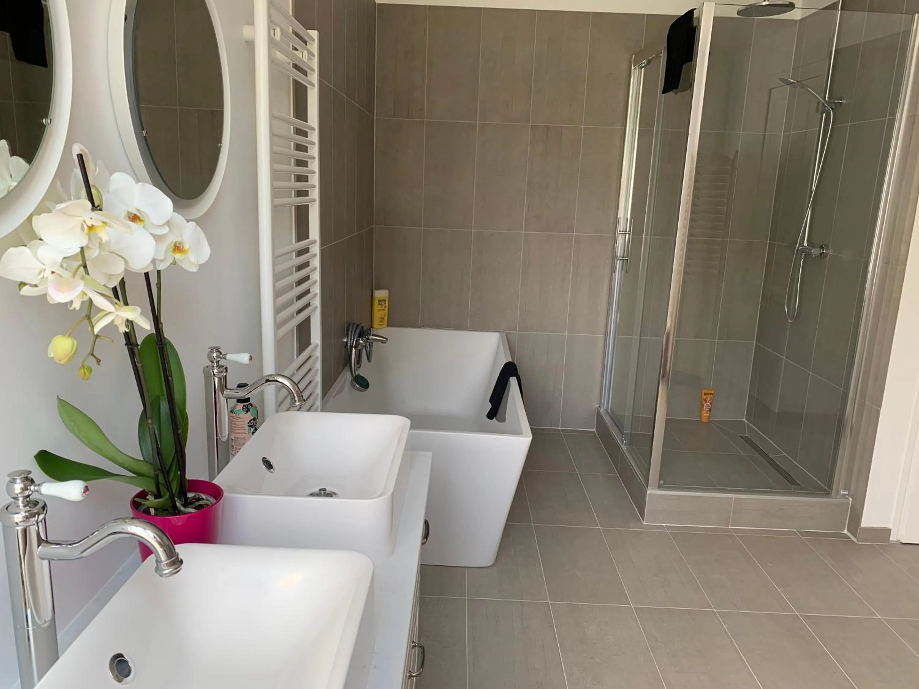 Bathroom in Le Moulin Bleu