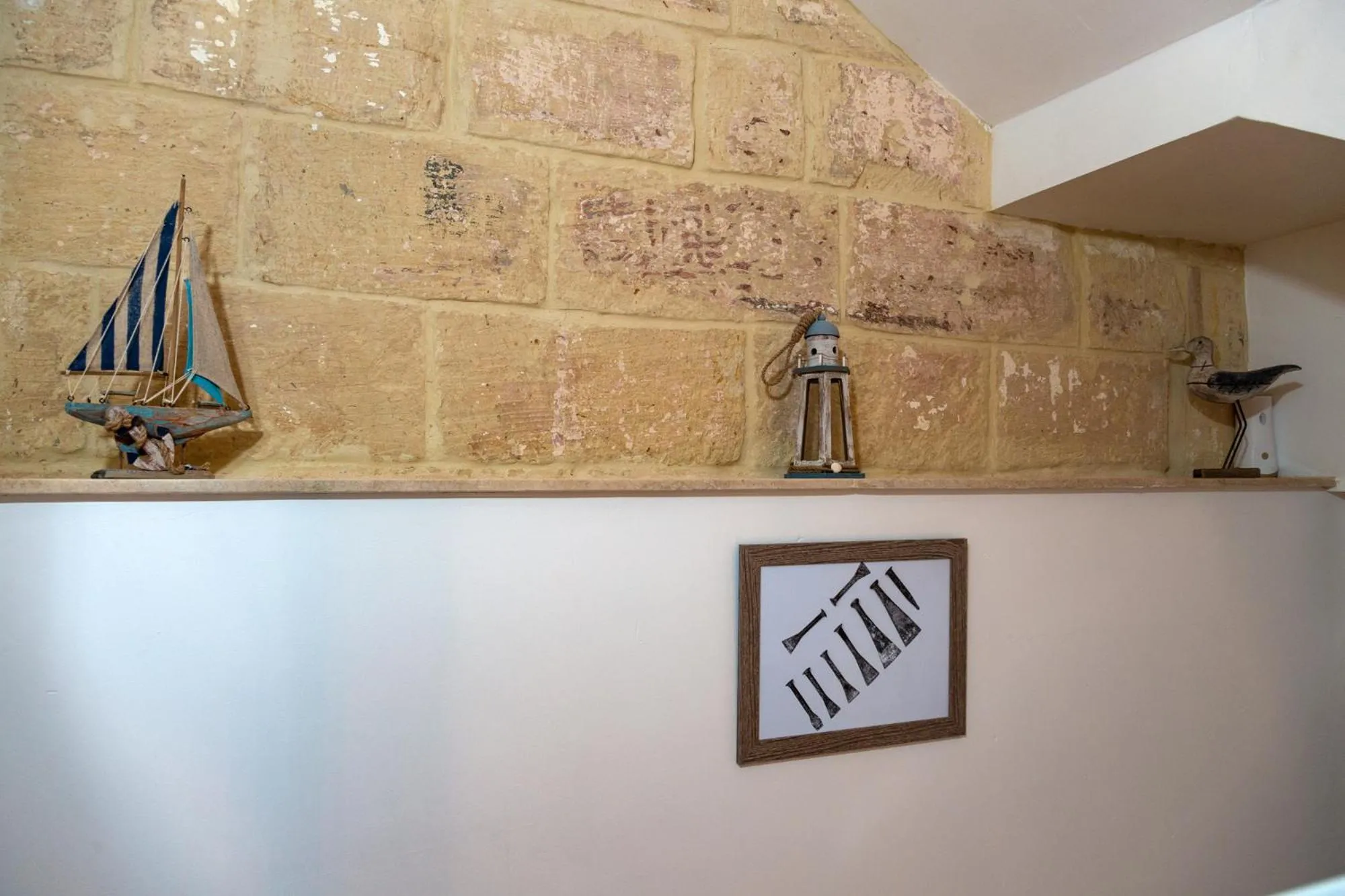 Decorative detail in The Shipwright's Lodge