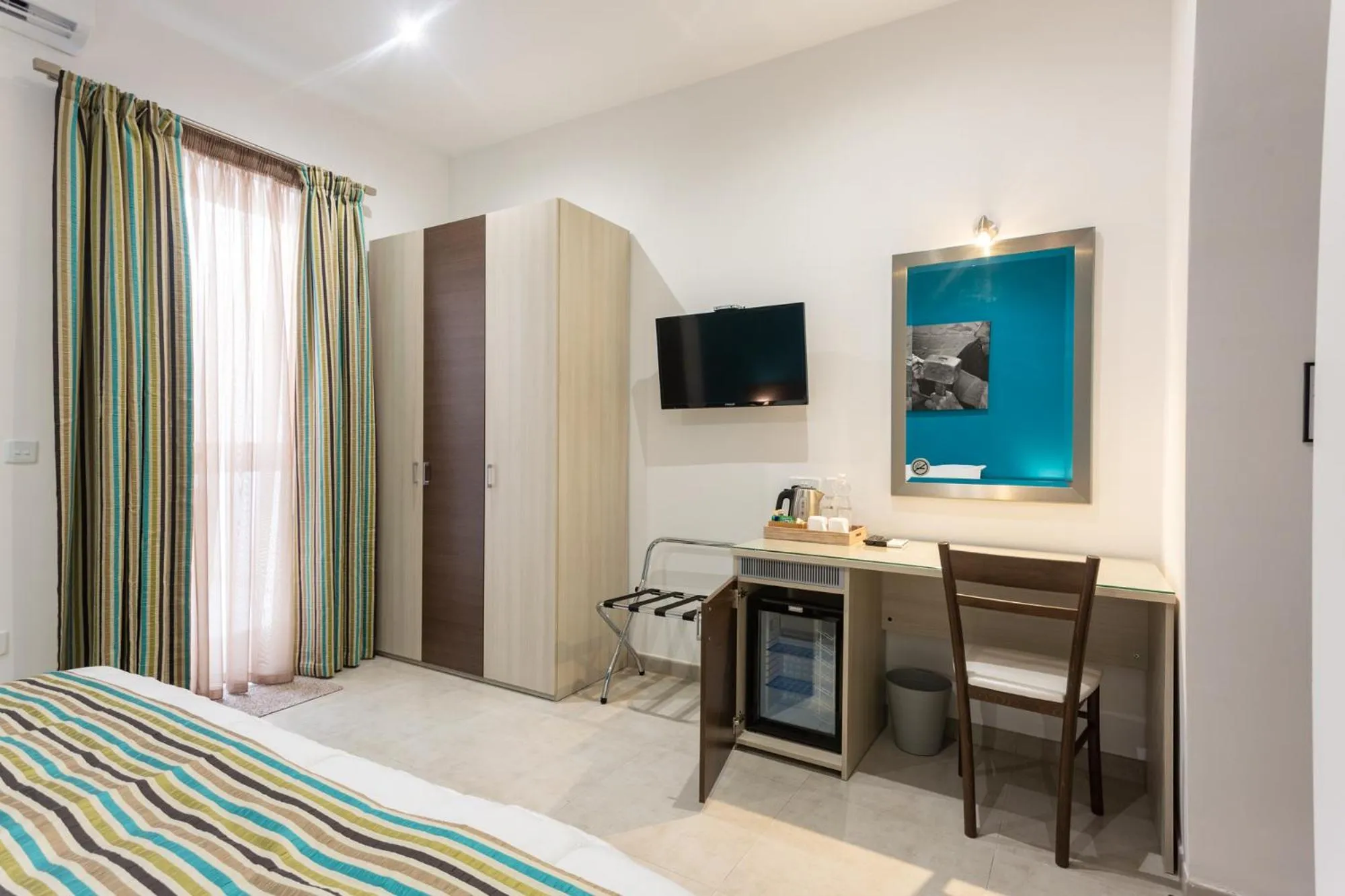 Bedroom in The Shipwright's Lodge