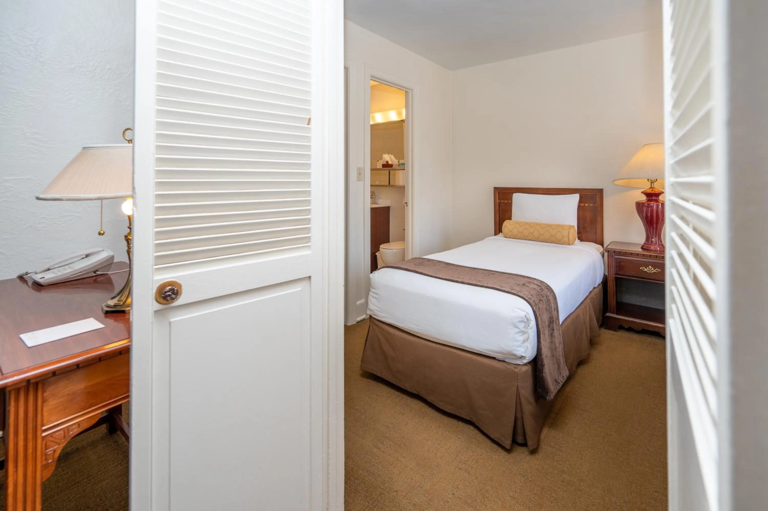 Bedroom, Bed in The Baroness Hotel