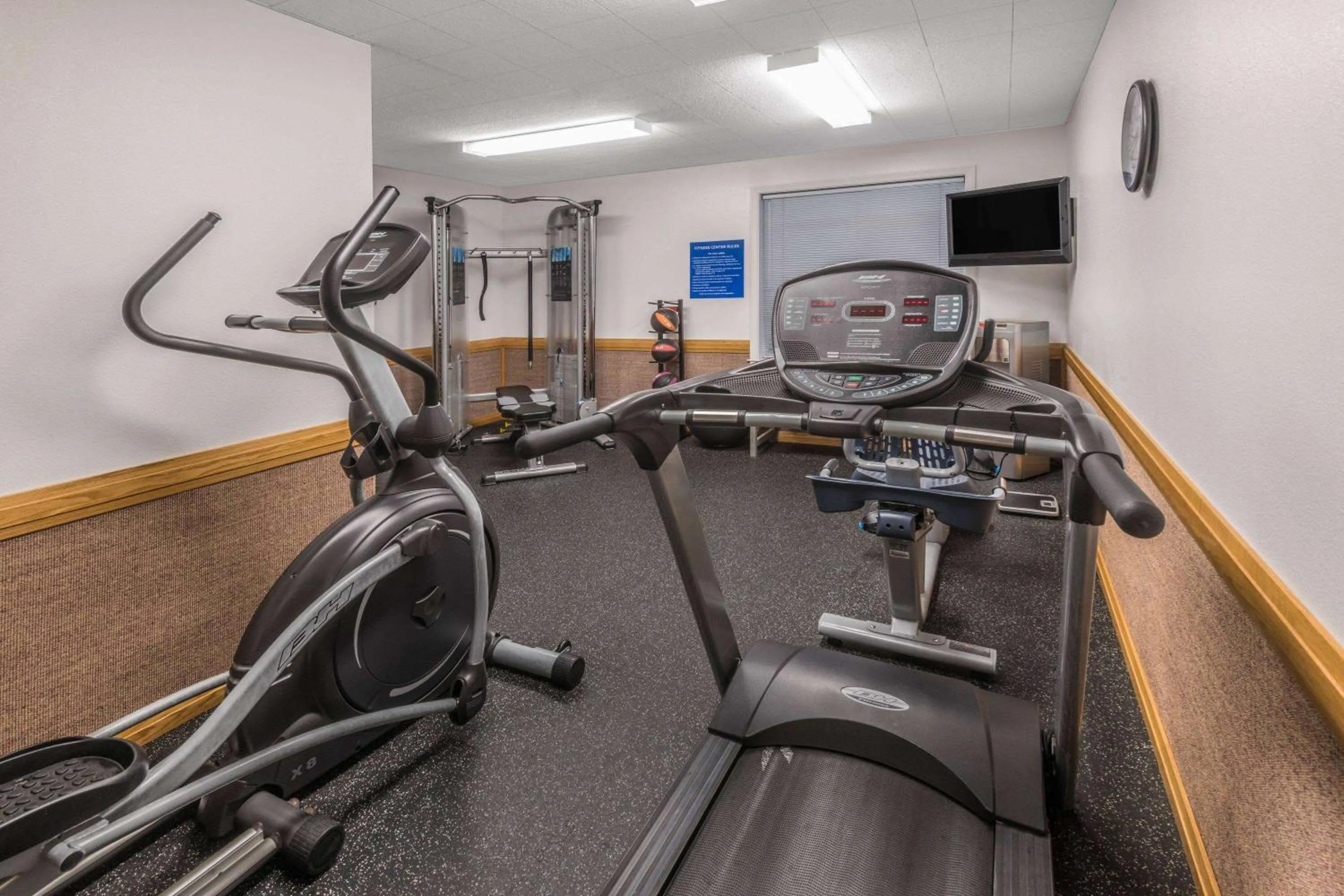 Fitness centre/facilities in Days Inn by Wyndham Great Falls