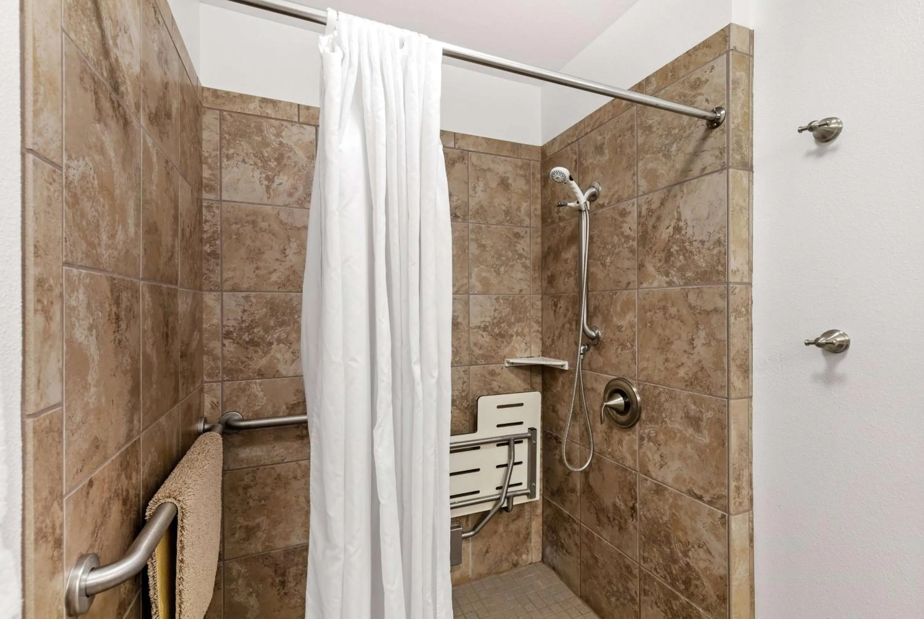Shower in Days Inn by Wyndham Great Falls