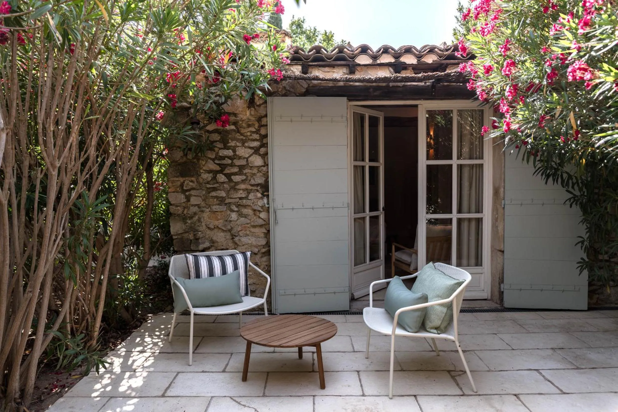 Patio in Les Petites Maisons - Hameau des Baux